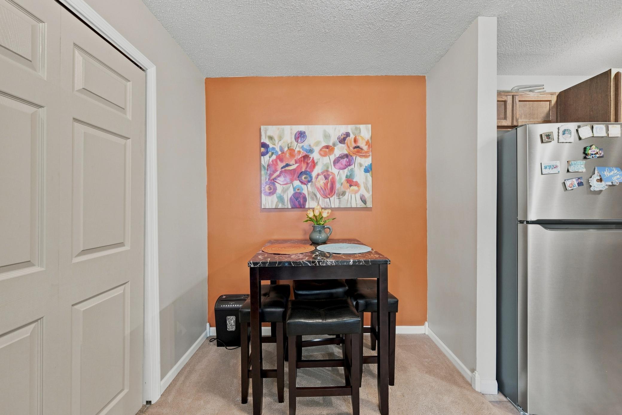 1980 townhouse for sale at 233 19th Street E in West Fargo, ND — 2 bed, 1 bath (photo 13 of 29)