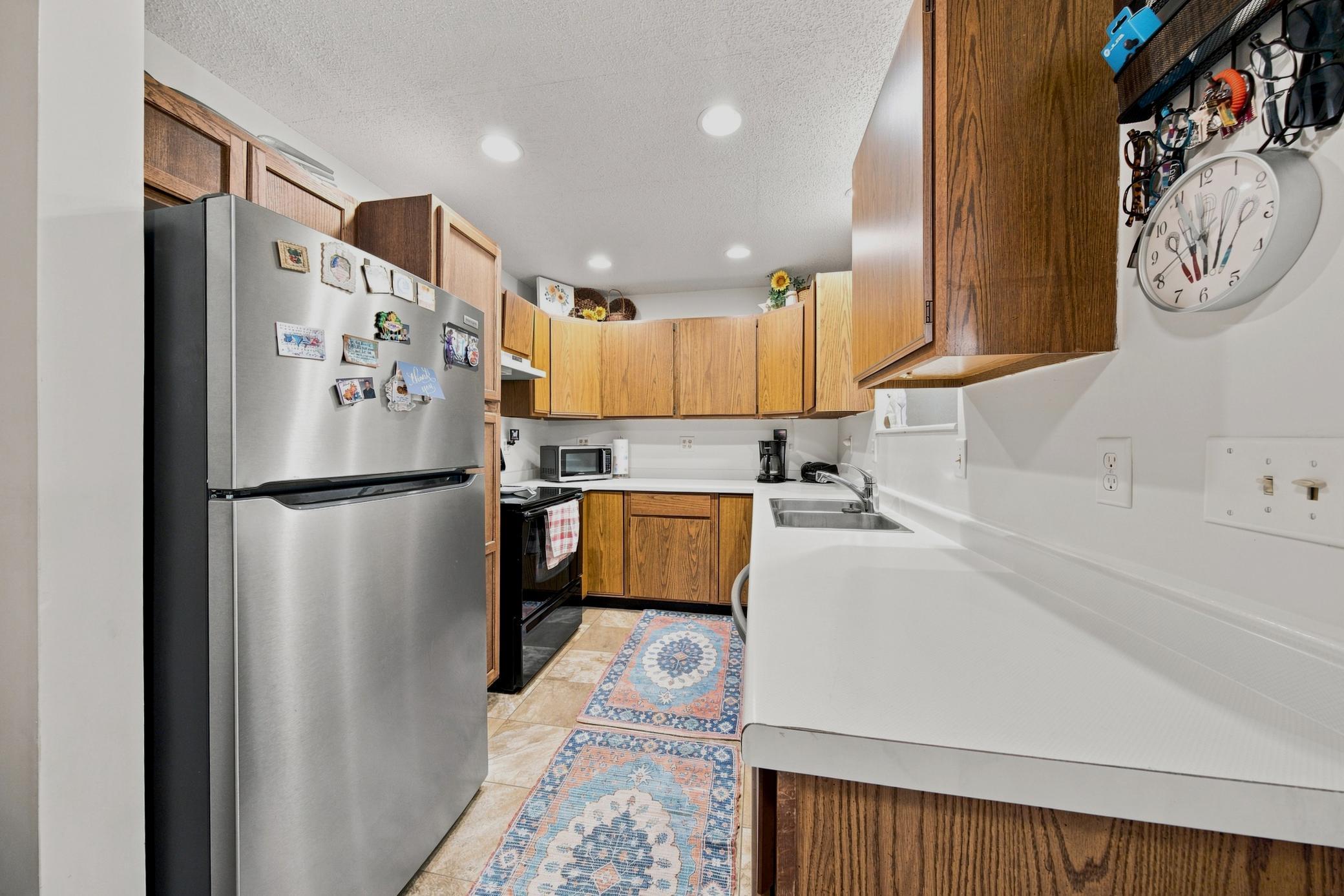 1980 townhouse for sale at 233 19th Street E in West Fargo, ND — 2 bed, 1 bath (photo 15 of 29)