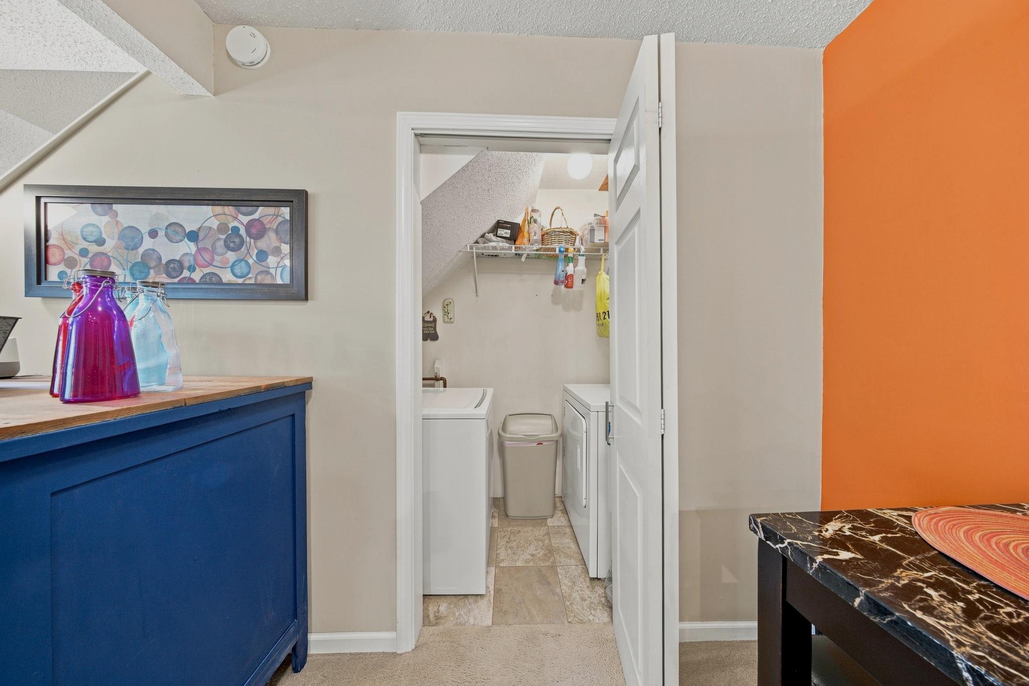 1980 townhouse for sale at 233 19th Street E in West Fargo, ND — 2 bed, 1 bath (photo 17 of 29)