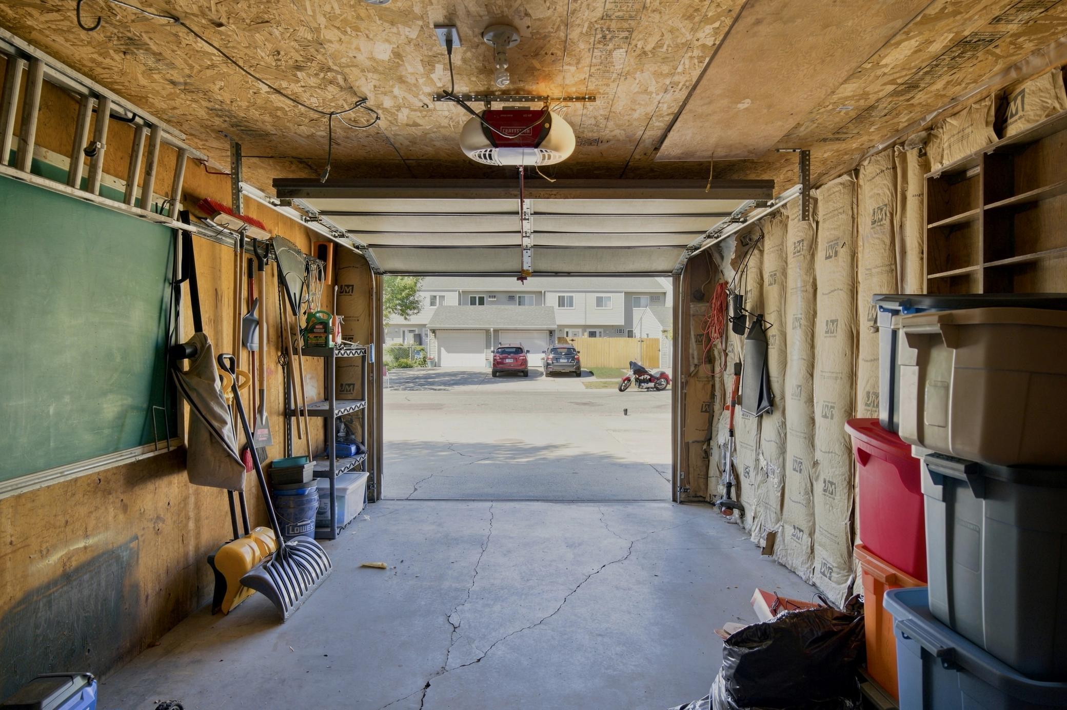1980 townhouse for sale at 233 19th Street E in West Fargo, ND — 2 bed, 1 bath (photo 29 of 29)