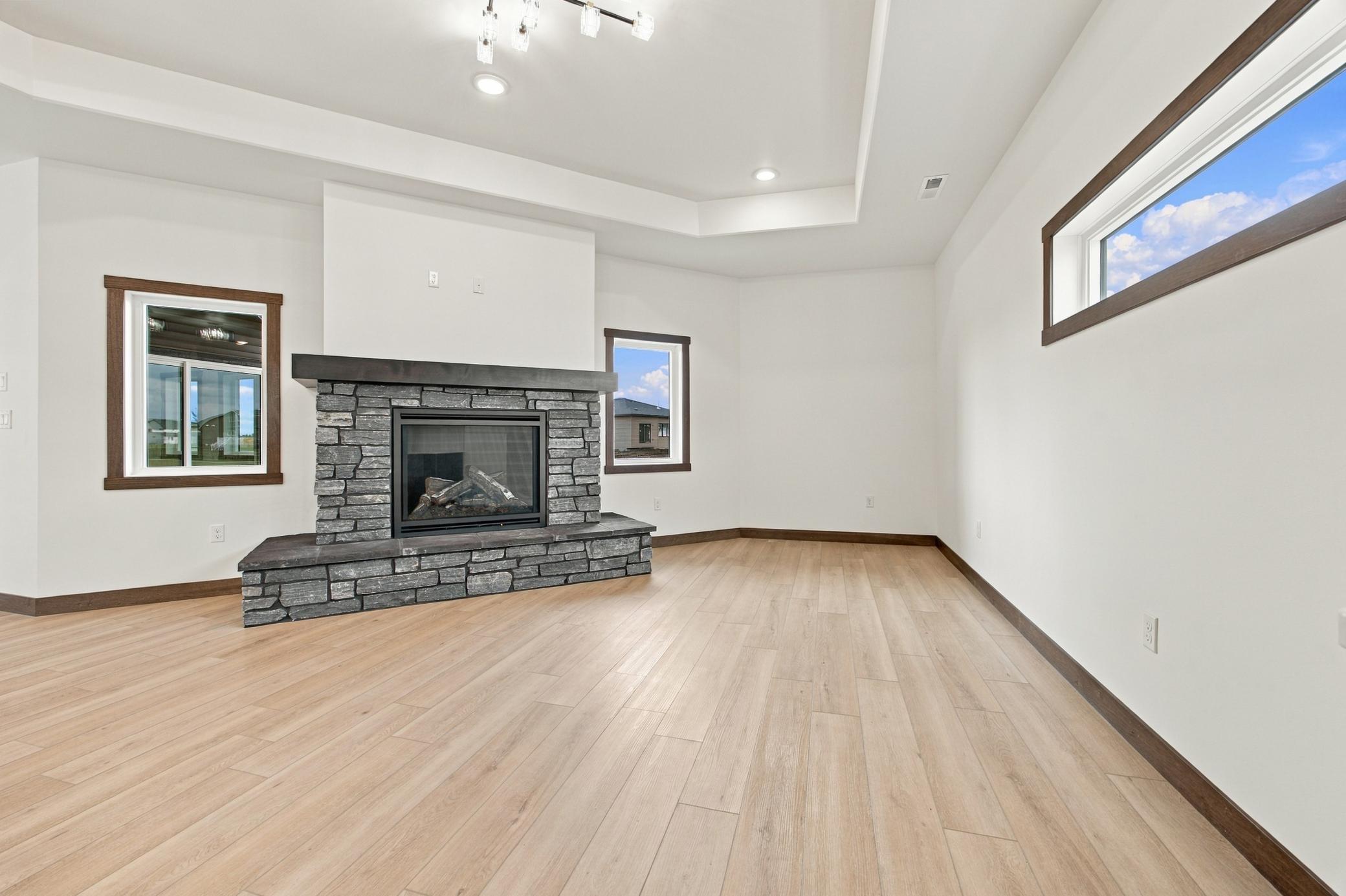 2026 single family home for sale at 1237 Southview Drive SW in Glyndon, MN — 4 bed, 3 bath (photo 12 of 38)