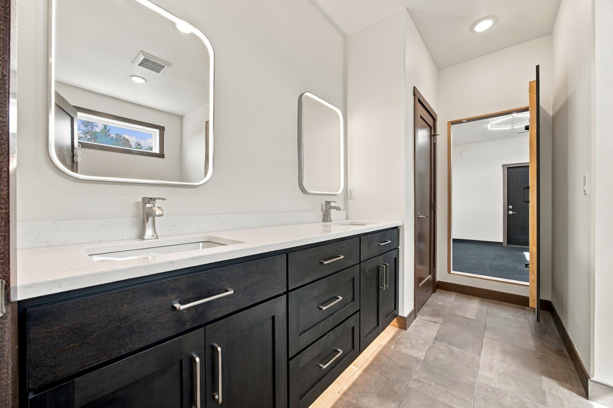 2026 single family home for sale at 1237 Southview Drive SW in Glyndon, MN — 4 bed, 3 bath (photo 20 of 38)