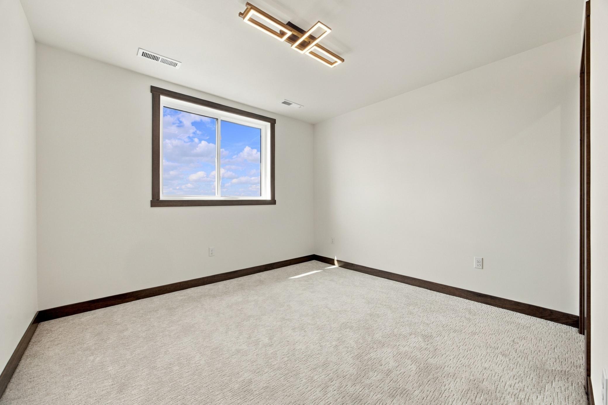 2026 single family home for sale at 1237 Southview Drive SW in Glyndon, MN — 4 bed, 3 bath (photo 30 of 38)