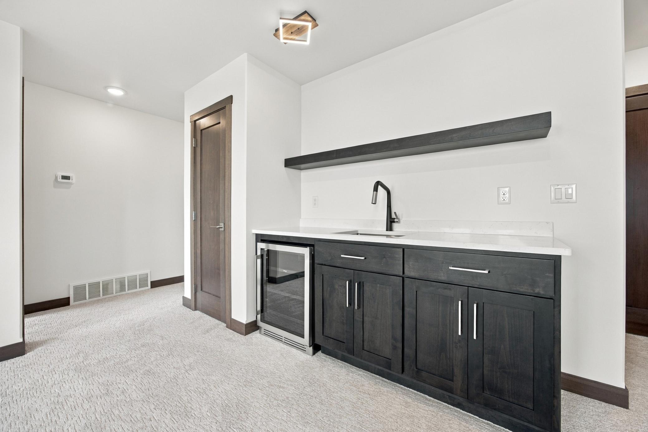 2026 single family home for sale at 1237 Southview Drive SW in Glyndon, MN — 4 bed, 3 bath (photo 35 of 38)