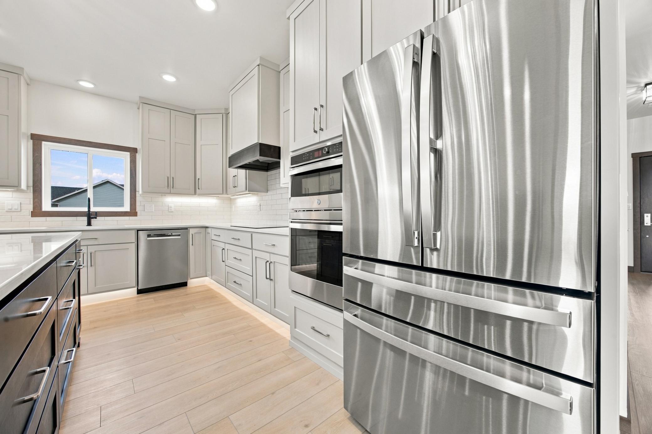 2026 single family home for sale at 1237 Southview Drive SW in Glyndon, MN — 4 bed, 3 bath (photo 8 of 38)