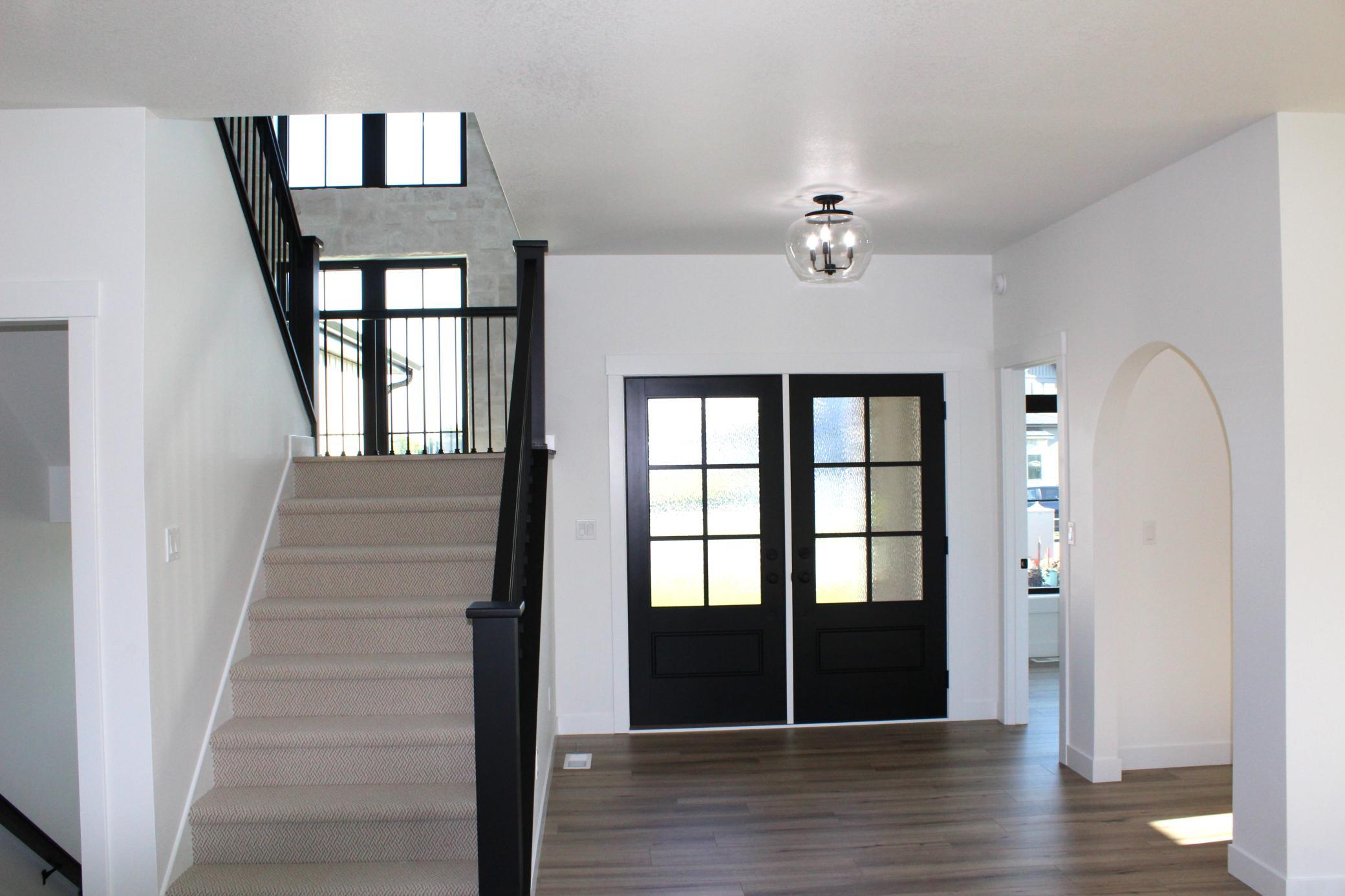 2026 single family home for sale at 3248 66th Avenue S in Fargo, ND — 6 bed, 4 bath (photo 14 of 98)