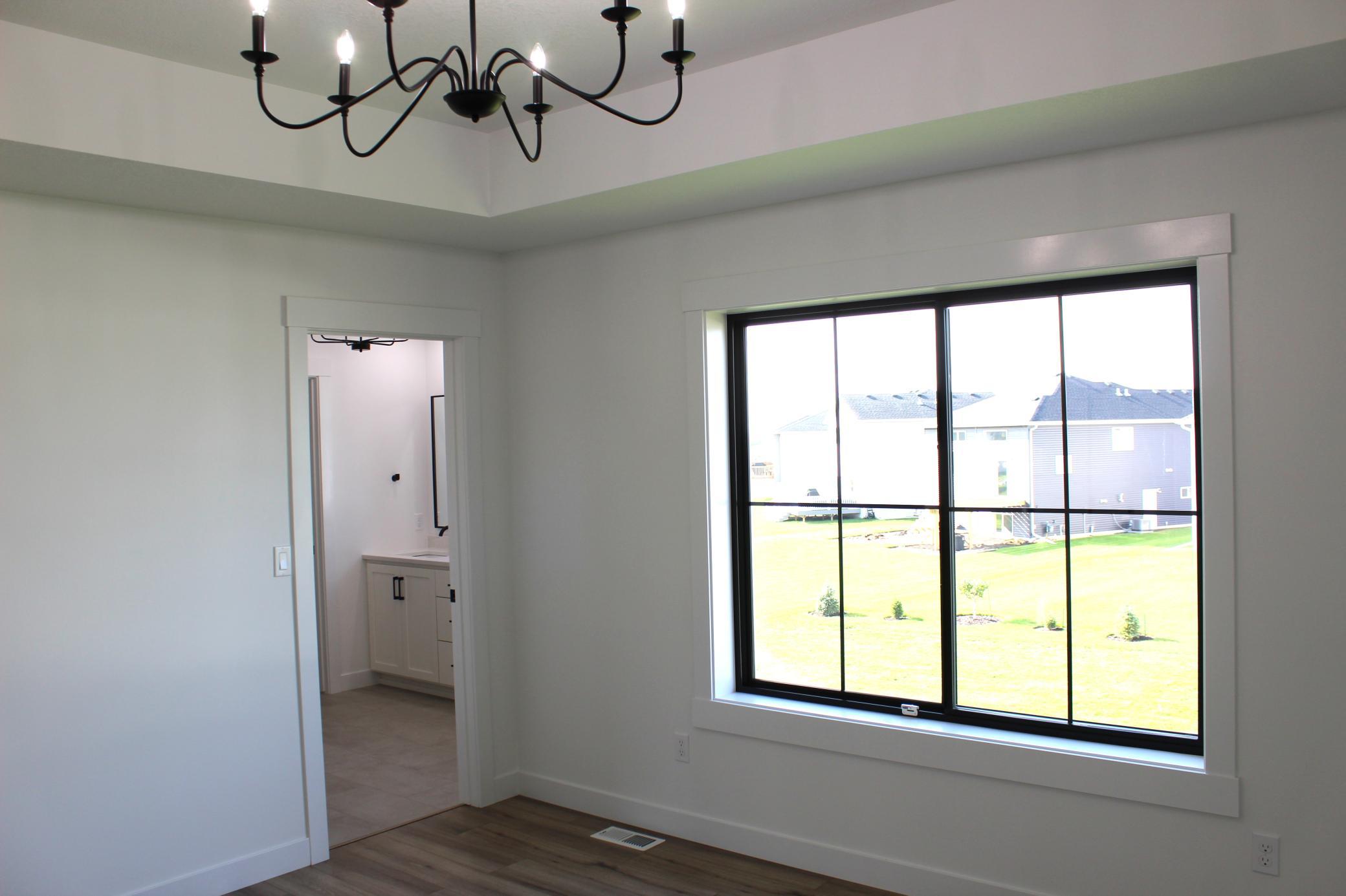 2026 single family home for sale at 3248 66th Avenue S in Fargo, ND — 6 bed, 4 bath (photo 73 of 98)