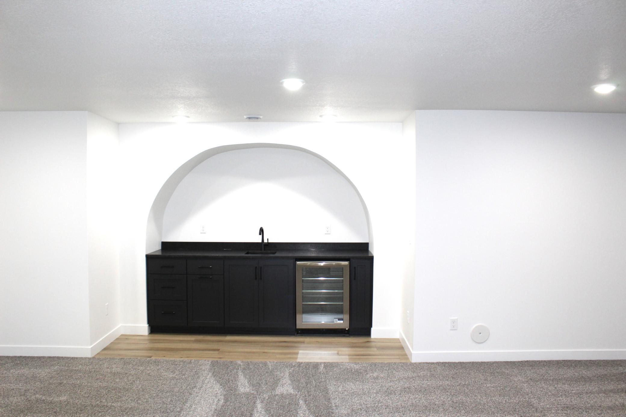 2026 single family home for sale at 3248 66th Avenue S in Fargo, ND — 6 bed, 4 bath (photo 77 of 98)