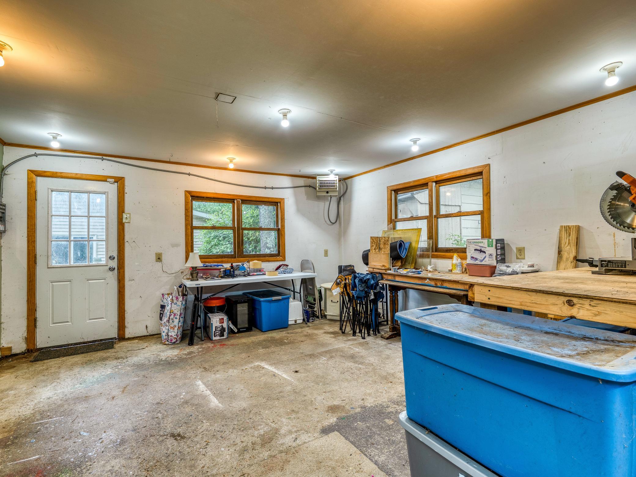 1978 single family home for sale at 11081 Hillcrest Drive NE in Bemidji, MN — 4 bed, 2 bath (photo 46 of 69)