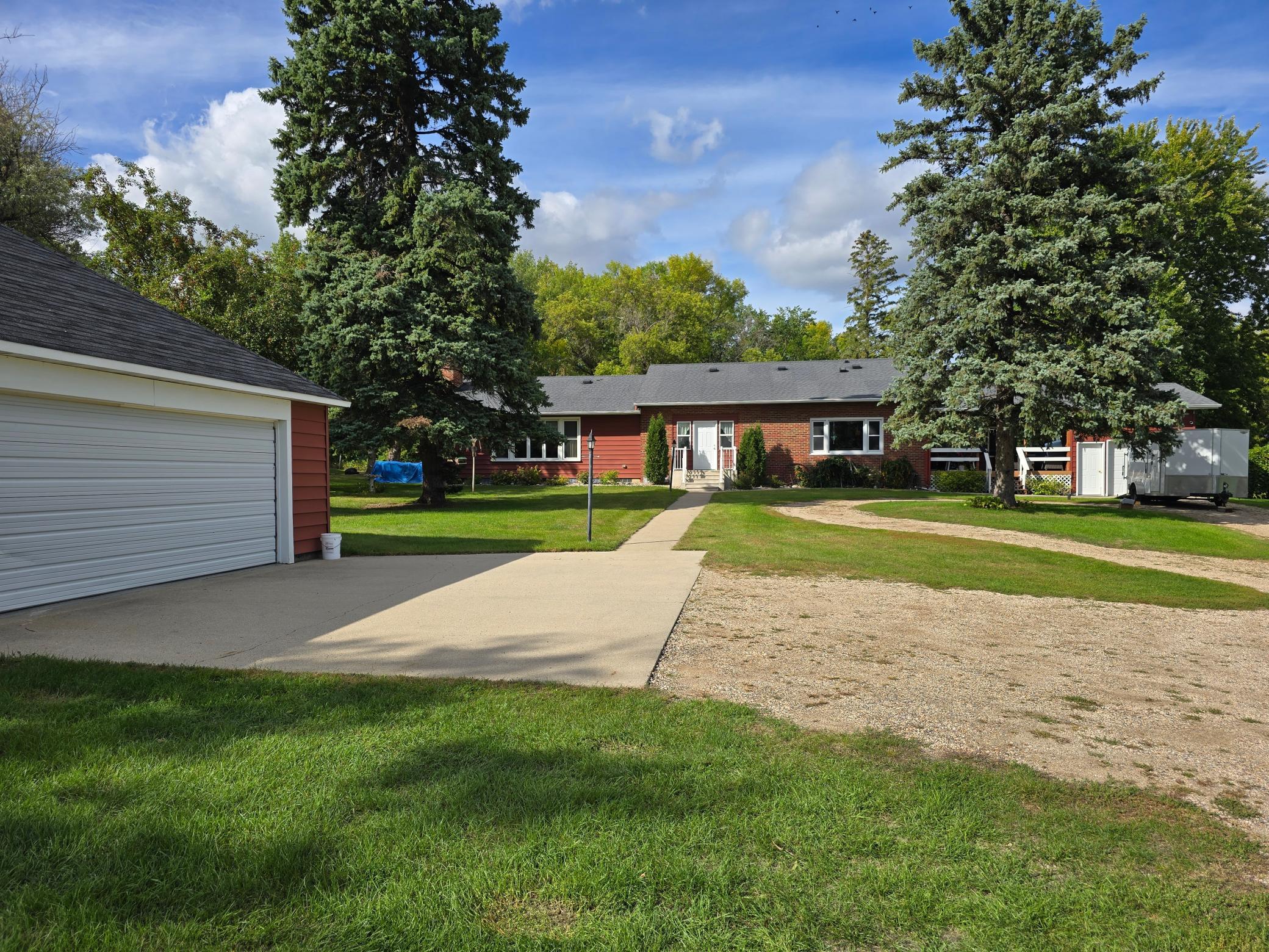 1948 single family home for sale at 17737 State Highway 108 in Pelican Rapids, MN — 4 bed, 2 bath (photo 2 of 5)
