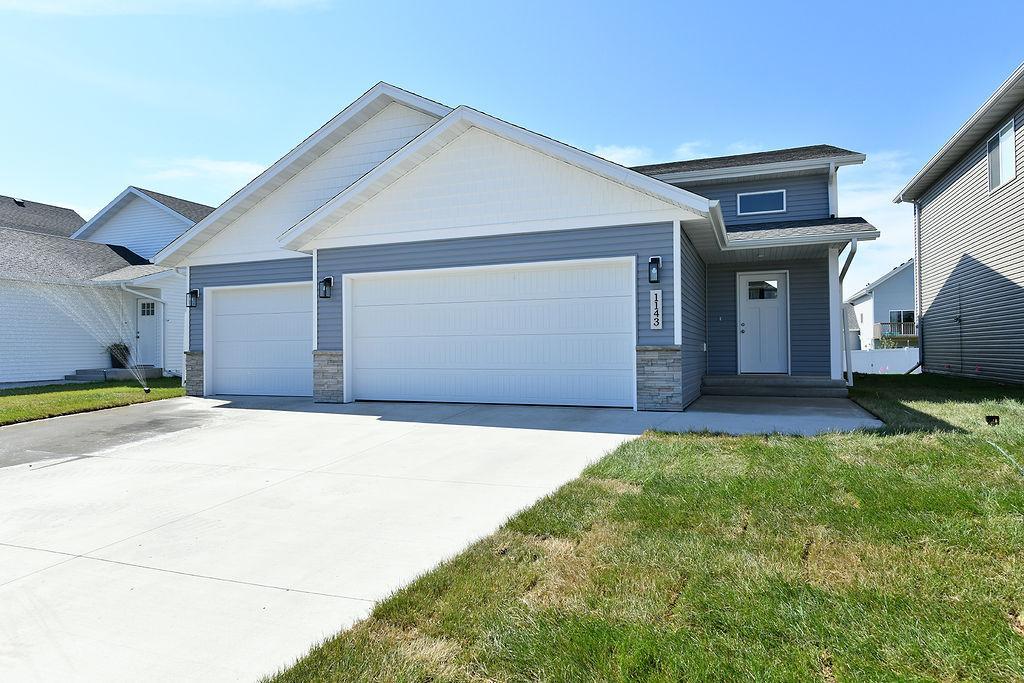2024 single family home for sale at 1143 60th Avenue W in West Fargo, ND — 4 bed, 2 bath