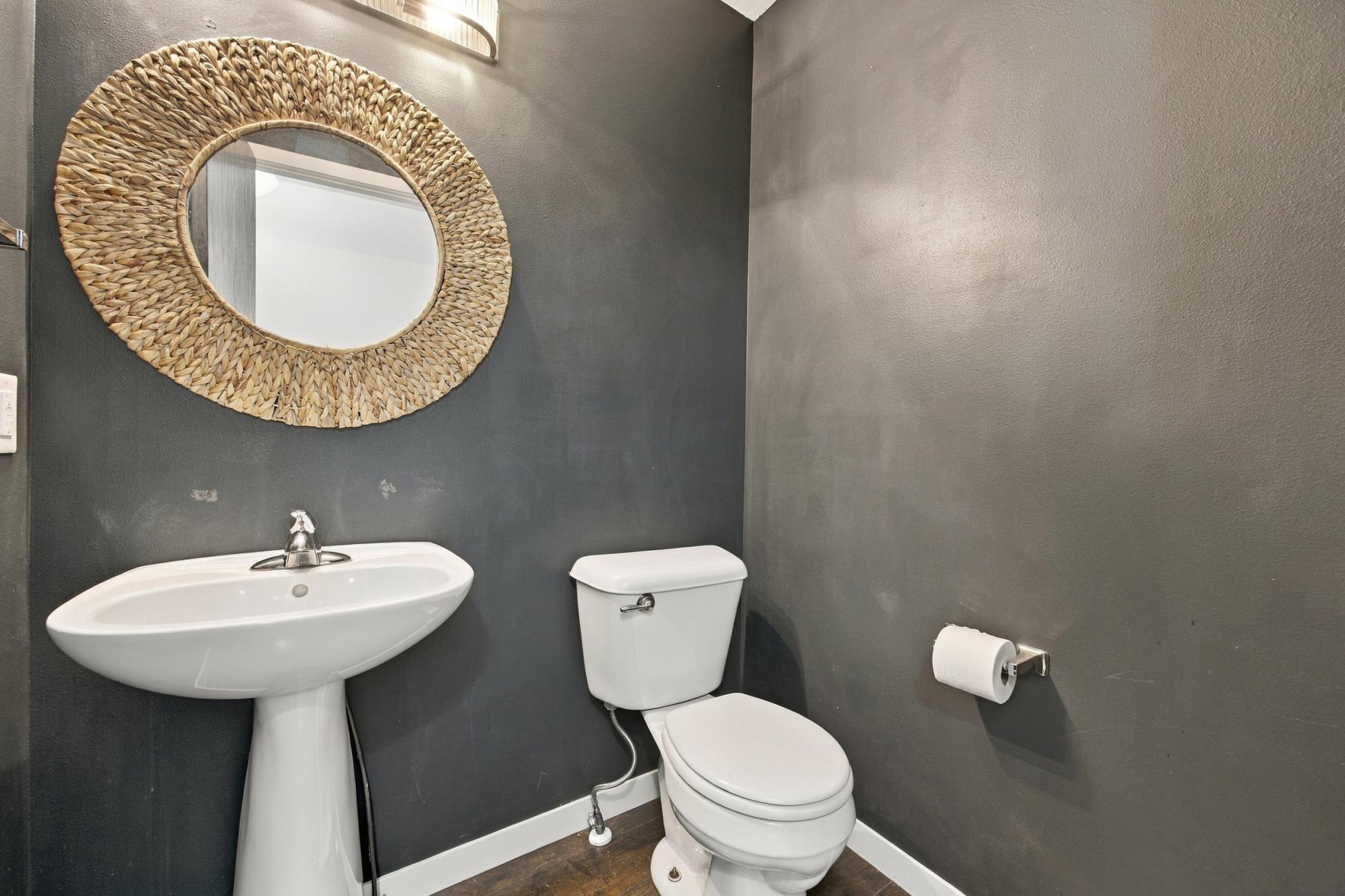 2014 single family home for sale at 5848 56th Avenue S in Fargo, ND — 3 bed, 3 bath (photo 11 of 26)