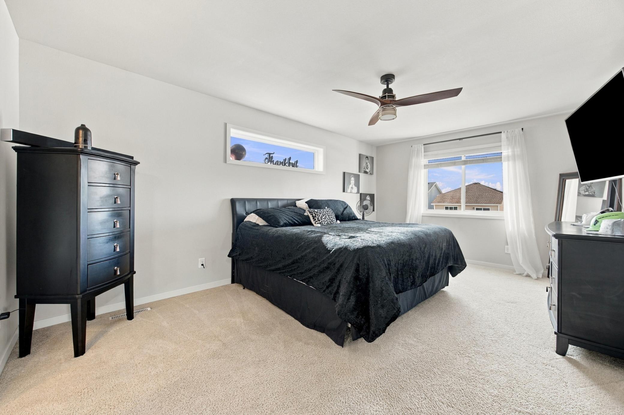 2014 single family home for sale at 5848 56th Avenue S in Fargo, ND — 3 bed, 3 bath (photo 12 of 26)