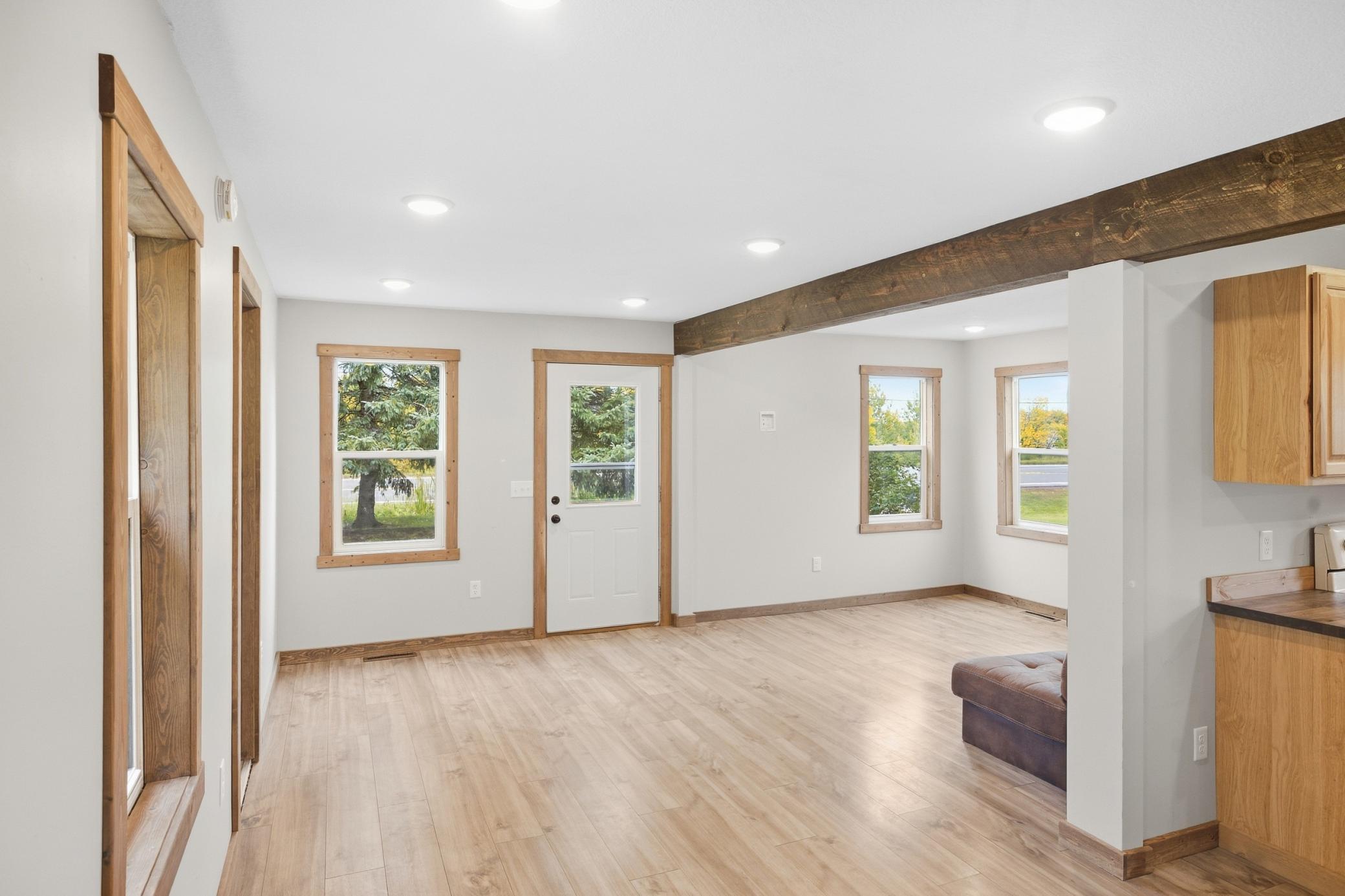 1946 single family home for sale at 909 4th Street SE in Aitkin, MN — 2 bed, 1 bath (photo 25 of 26)