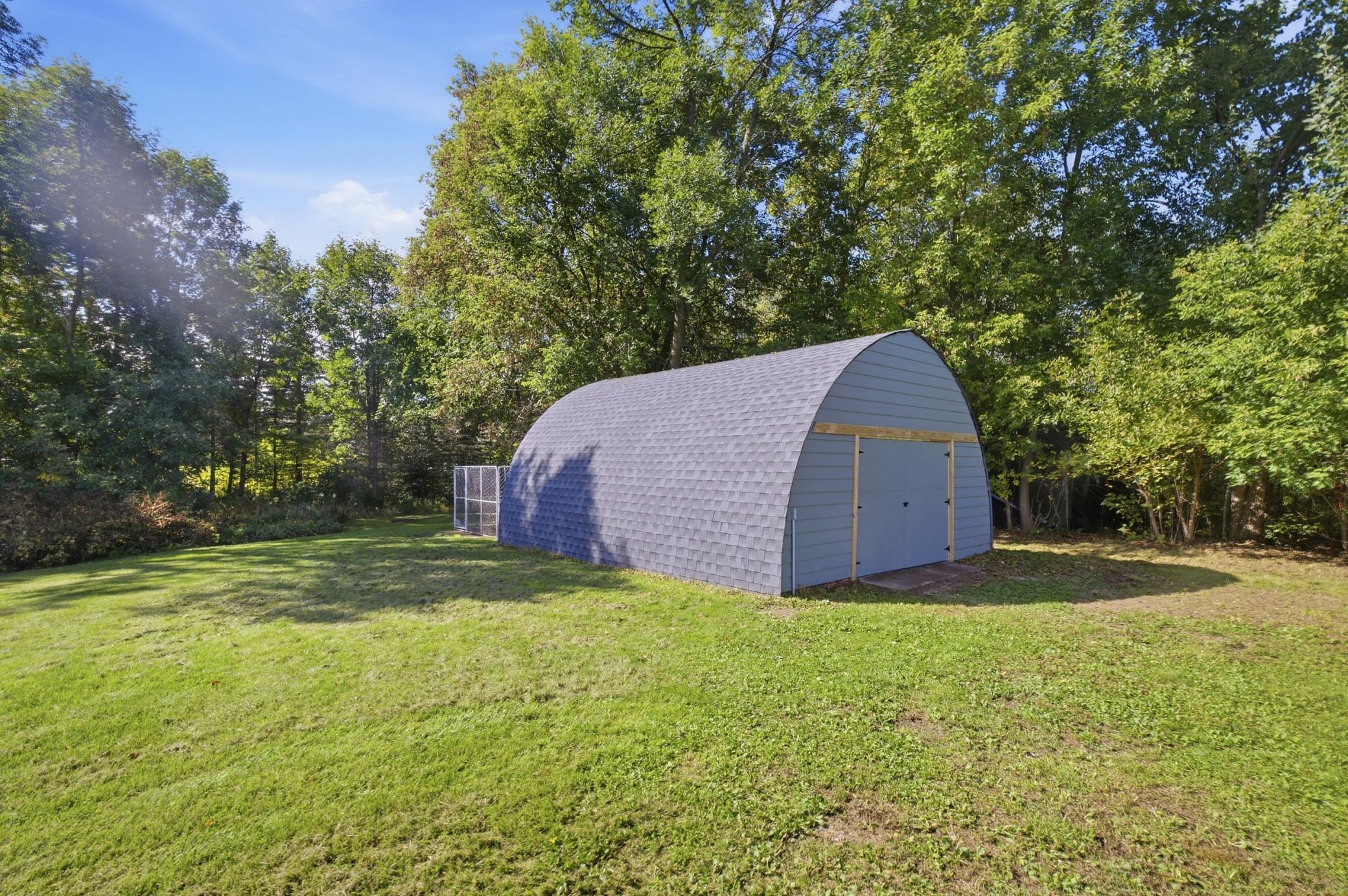 1946 single family home for sale at 909 4th Street SE in Aitkin, MN — 2 bed, 1 bath (photo 4 of 26)