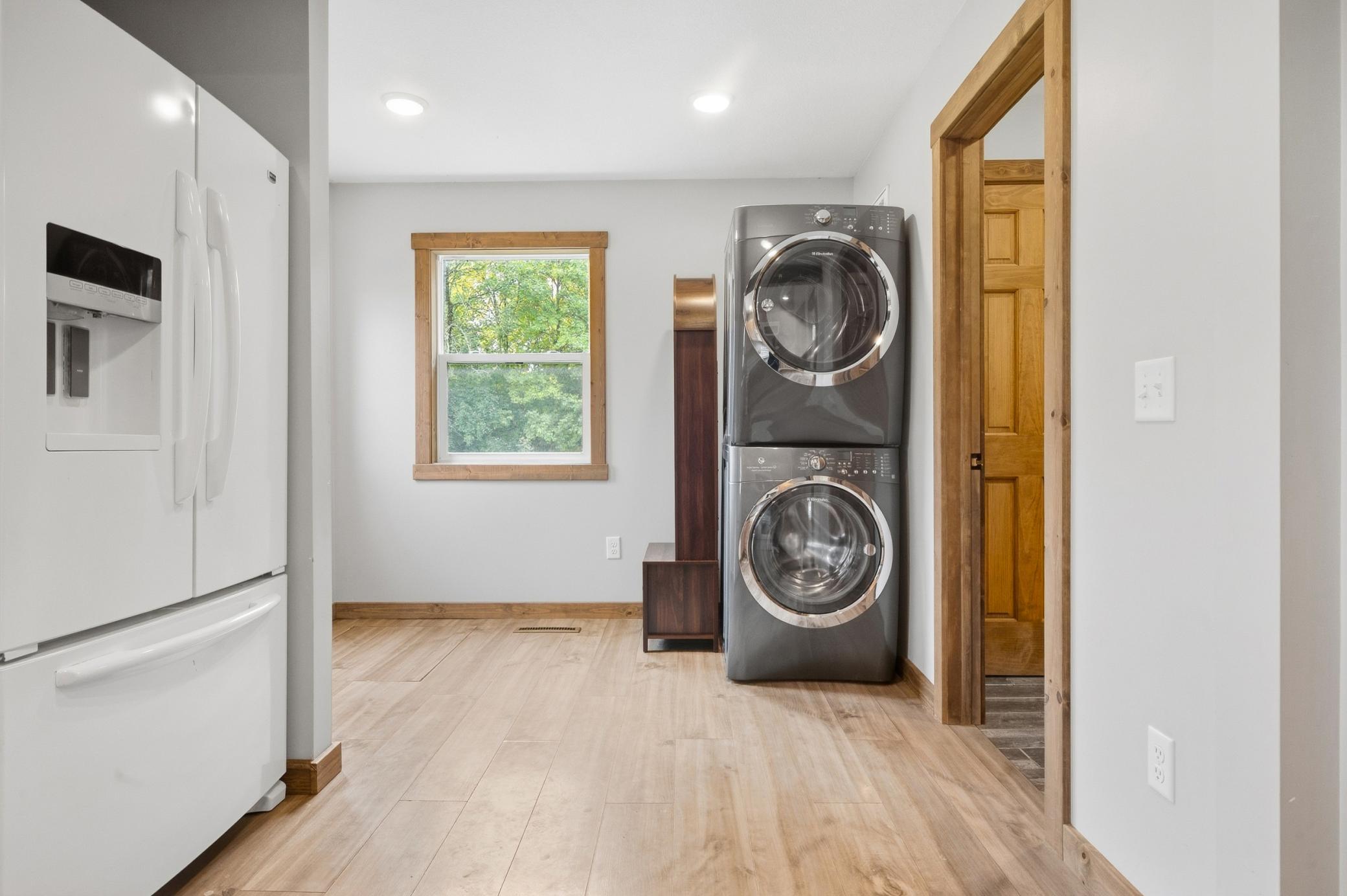 1946 single family home for sale at 909 4th Street SE in Aitkin, MN — 2 bed, 1 bath (photo 9 of 26)