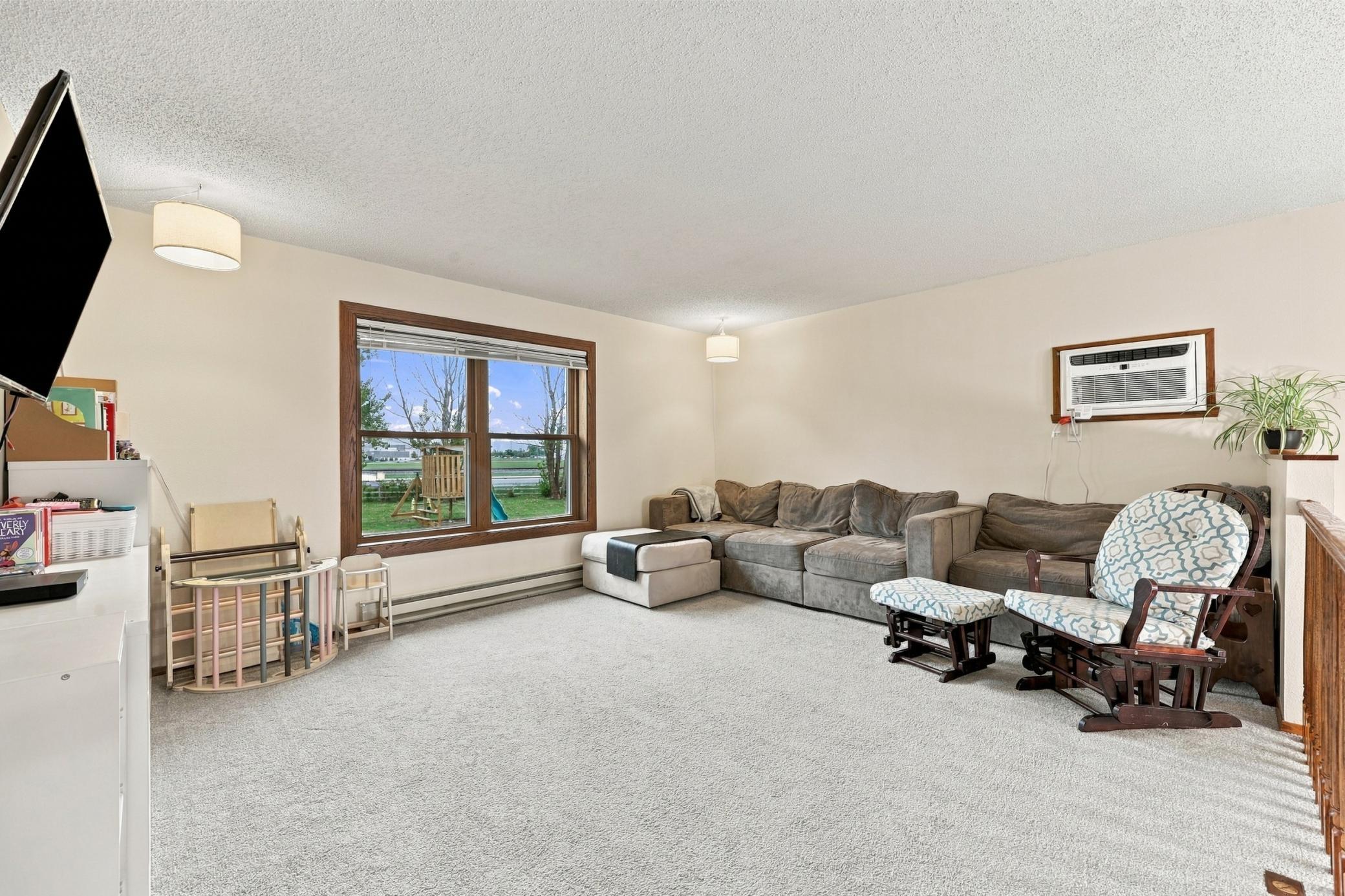 1995 single family home for sale at 3748 Village Green Circle in Moorhead, MN — 3 bed, 2 bath (photo 12 of 33)