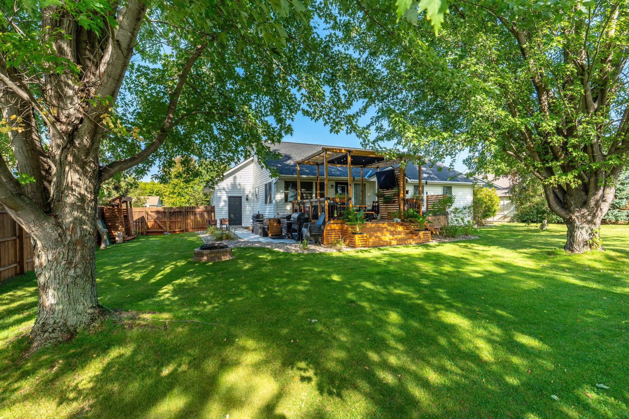 2002 single family home for sale at 1105 Madisson Street in Alexandria, MN — 4 bed, 3 bath (photo 38 of 53)