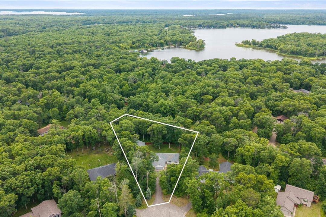 2004 single family home for sale at 33897 Dancing Bear Drive in Crosslake, MN — 3 bed, 3 bath (photo 47 of 61)
