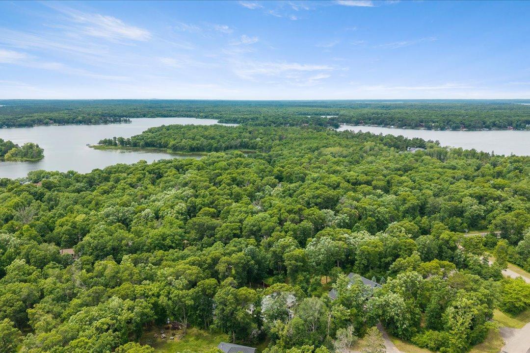 2004 single family home for sale at 33897 Dancing Bear Drive in Crosslake, MN — 3 bed, 3 bath (photo 49 of 61)