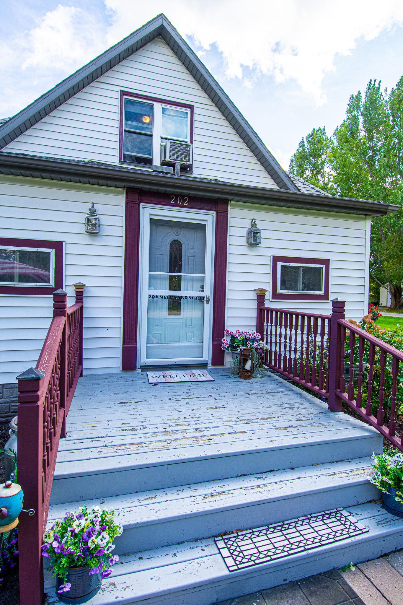 1905 single family home for sale at 202 Melgaard Street in Viking, MN — 2 bed, 2 bath (photo 3 of 52)