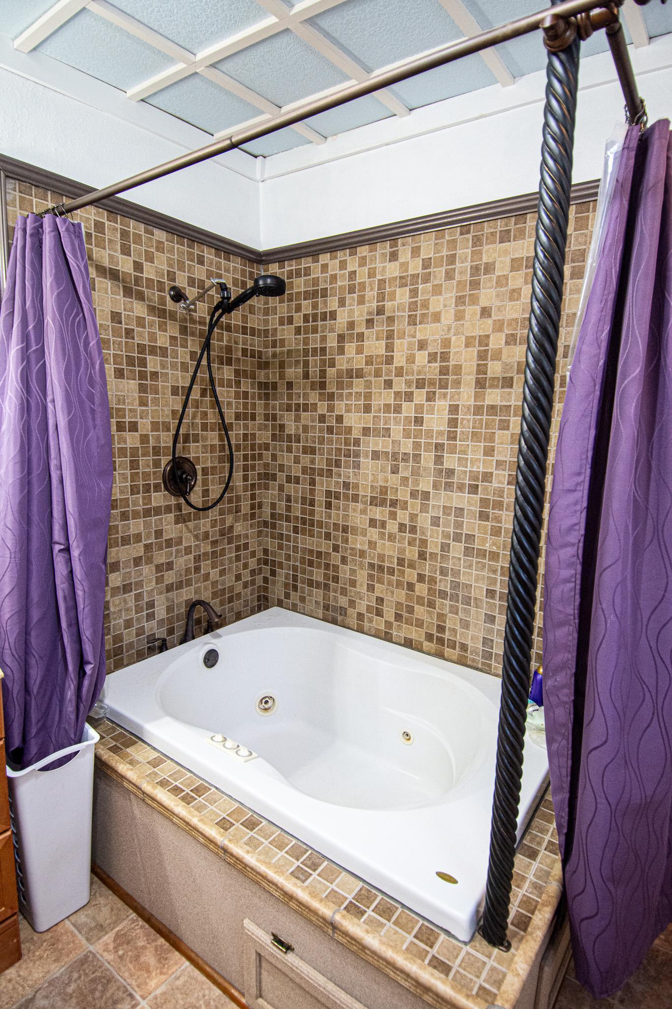 1905 single family home for sale at 202 Melgaard Street in Viking, MN — 2 bed, 2 bath (photo 27 of 52)