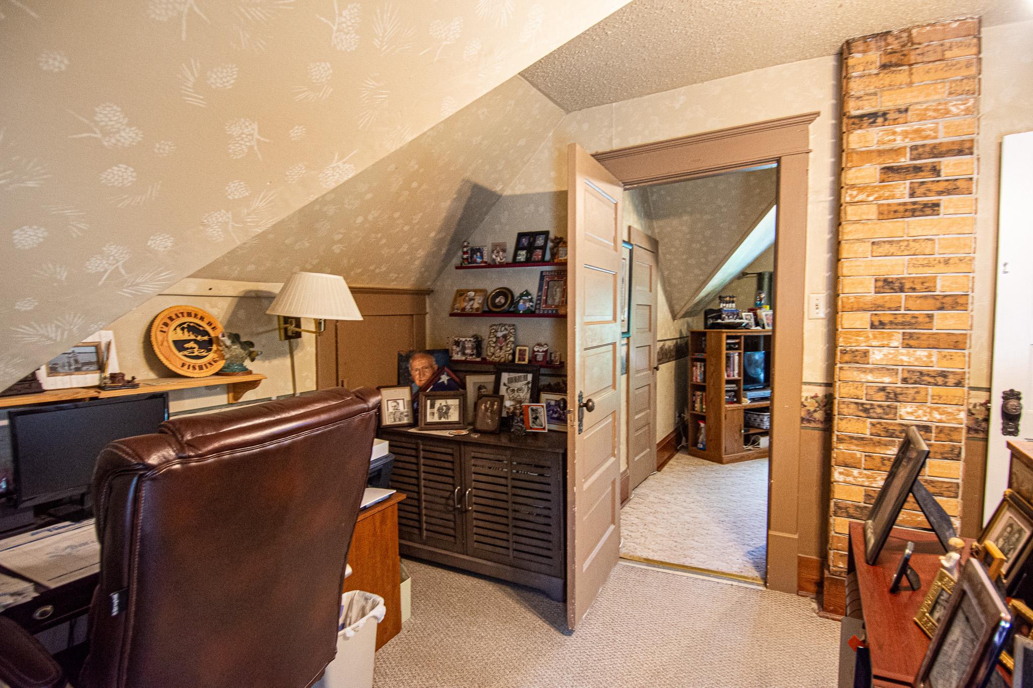 1905 single family home for sale at 202 Melgaard Street in Viking, MN — 2 bed, 2 bath (photo 33 of 52)