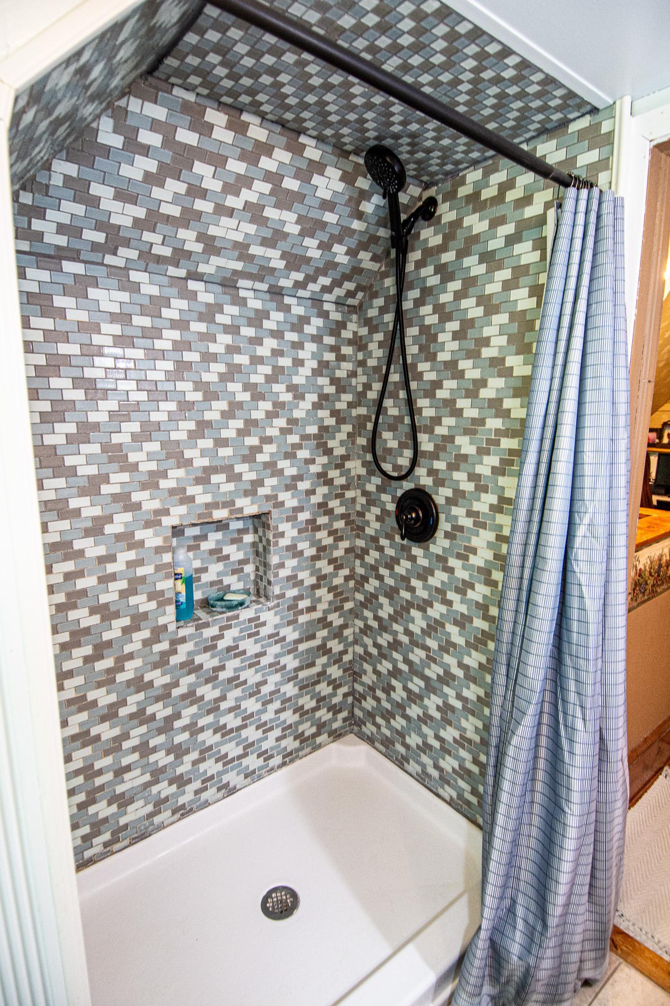 1905 single family home for sale at 202 Melgaard Street in Viking, MN — 2 bed, 2 bath (photo 35 of 52)