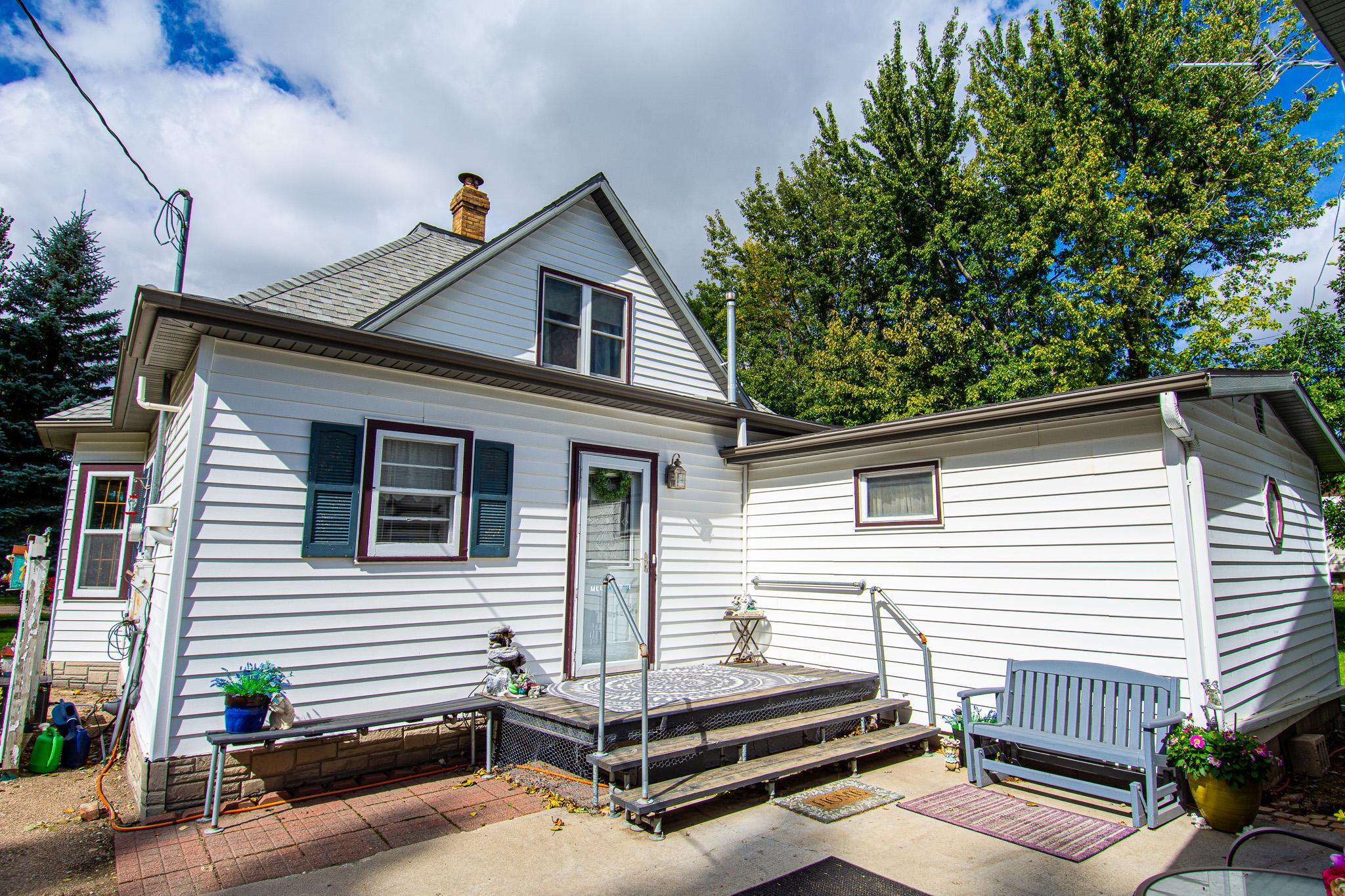 1905 single family home for sale at 202 Melgaard Street in Viking, MN — 2 bed, 2 bath (photo 38 of 52)