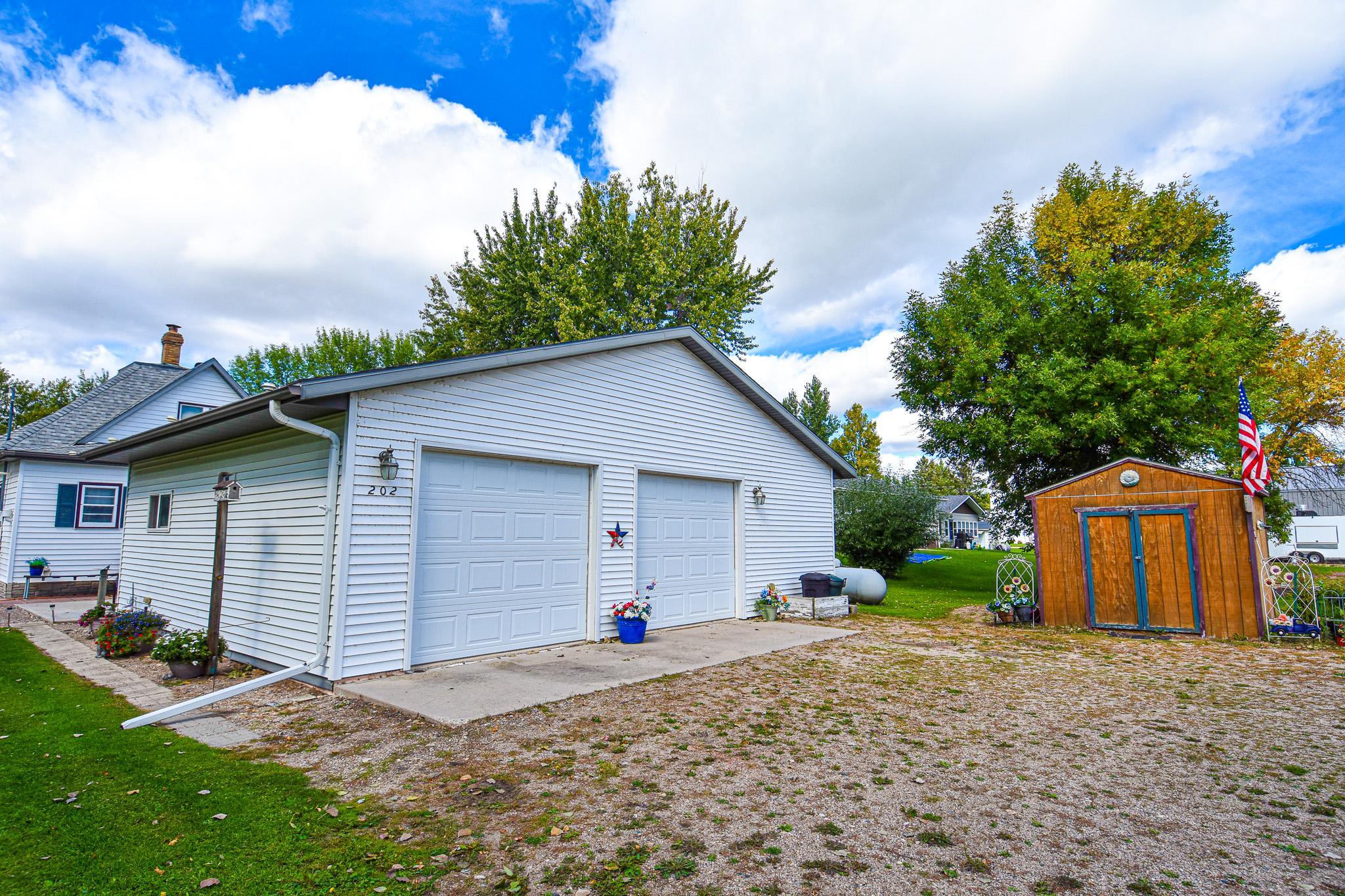 1905 single family home for sale at 202 Melgaard Street in Viking, MN — 2 bed, 2 bath (photo 45 of 52)