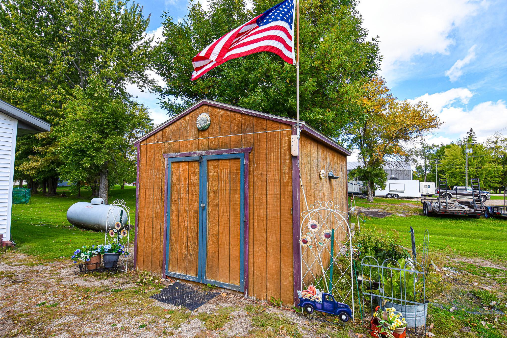 1905 single family home for sale at 202 Melgaard Street in Viking, MN — 2 bed, 2 bath (photo 49 of 52)