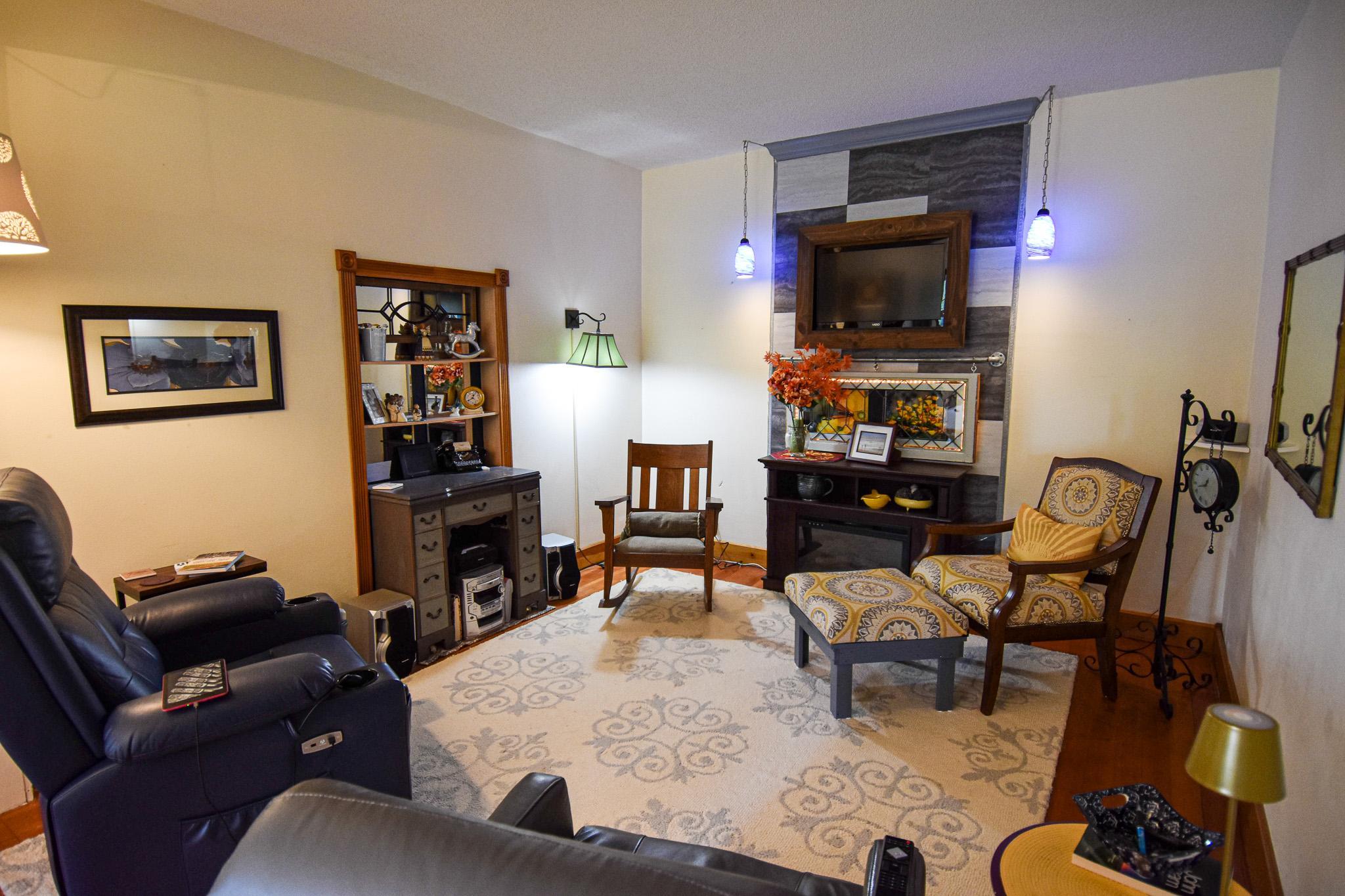 1905 single family home for sale at 202 Melgaard Street in Viking, MN — 2 bed, 2 bath (photo 10 of 52)