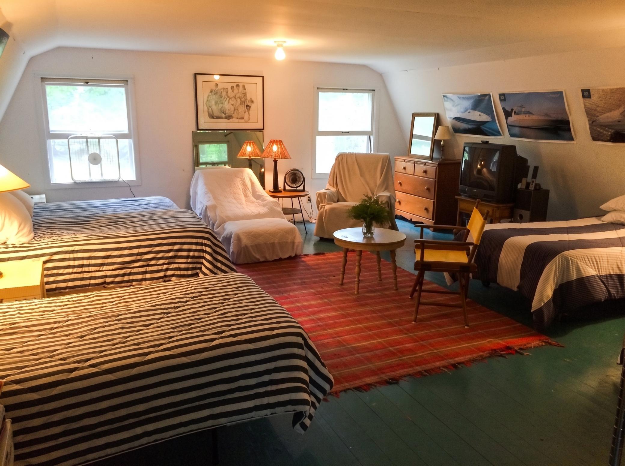 1970 single family home for sale at 4083 Forseman Point Drive NW in Hackensack, MN — 2 bed, 2 bath (photo 7 of 10)