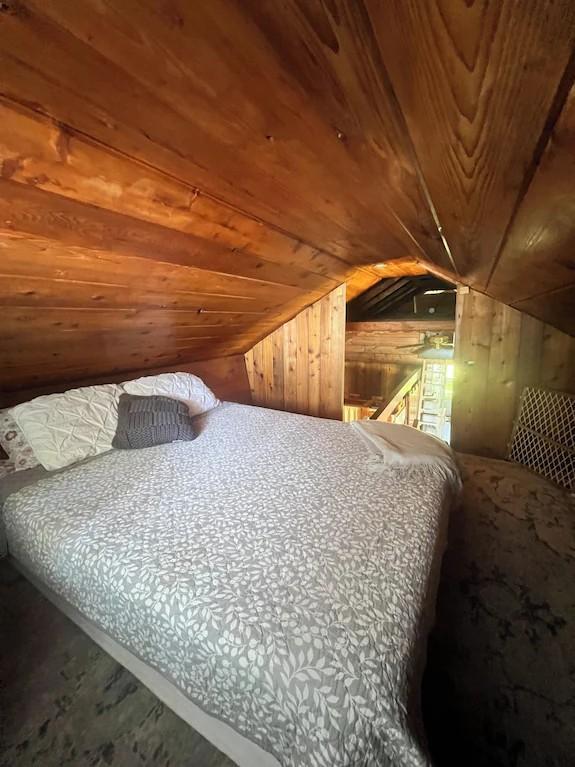 1972 single family home for sale at 13285 Birch Circle in Lake Park, MN — 4 bed, 1 bath (photo 17 of 20)