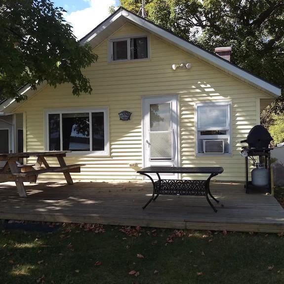 1972 single family home for sale at 13285 Birch Circle in Lake Park, MN — 4 bed, 1 bath (photo 4 of 20)