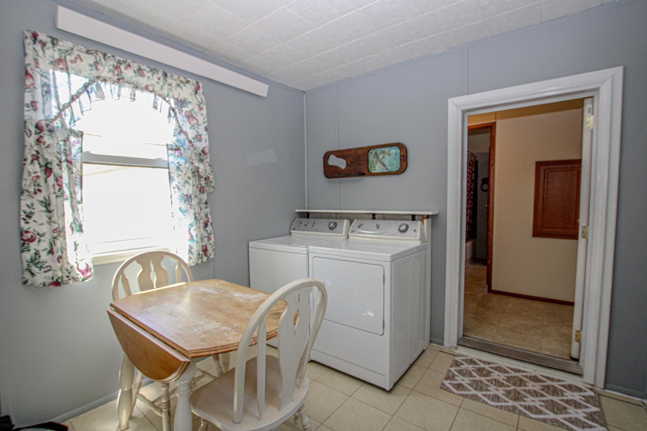 2002 single family home for sale at 27935 426th Avenue in Battle Lake, MN — 2 bed, 3 bath (photo 13 of 46)