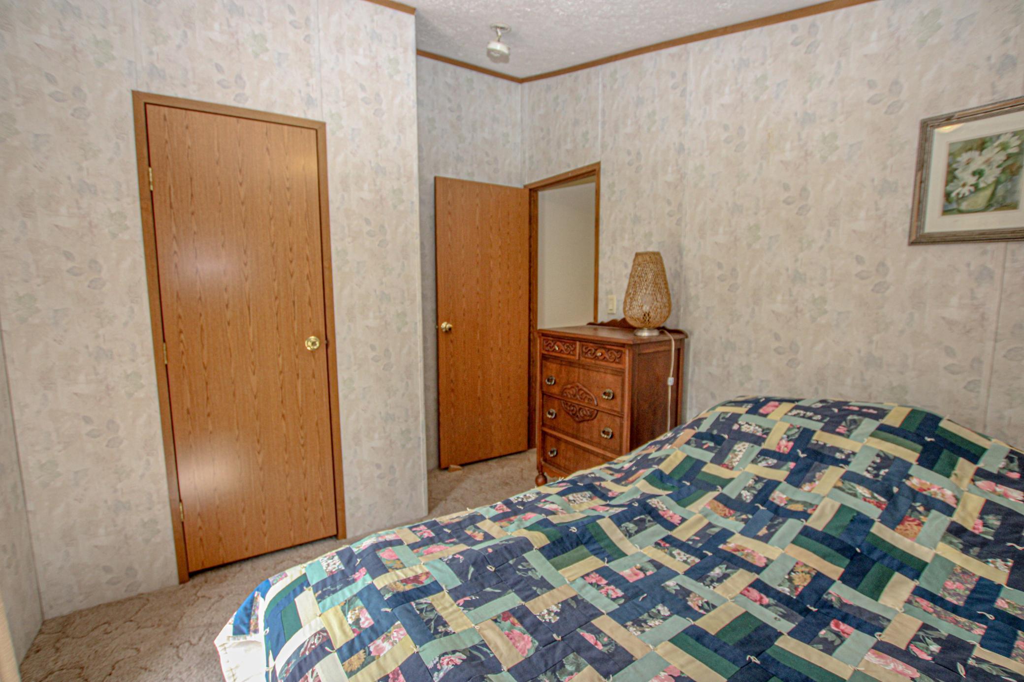 2002 single family home for sale at 27935 426th Avenue in Battle Lake, MN — 2 bed, 3 bath (photo 24 of 46)