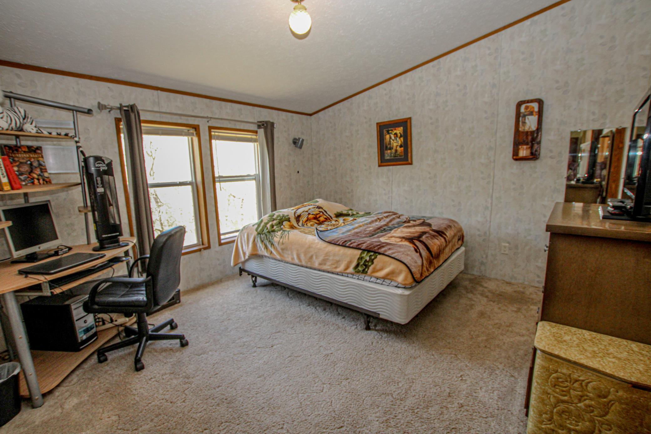 2002 single family home for sale at 27935 426th Avenue in Battle Lake, MN — 2 bed, 3 bath (photo 27 of 46)