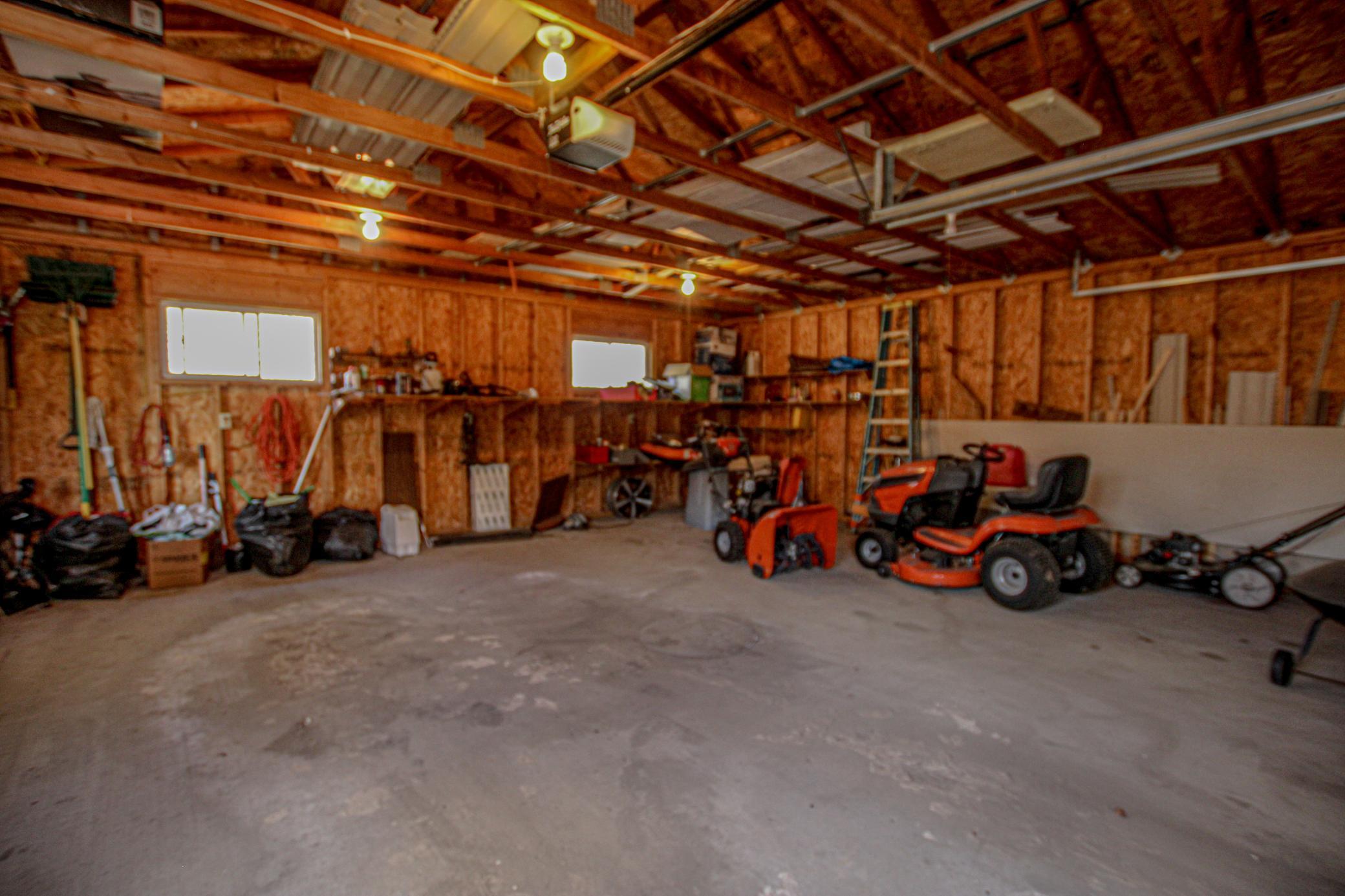 2002 single family home for sale at 27935 426th Avenue in Battle Lake, MN — 2 bed, 3 bath (photo 38 of 46)