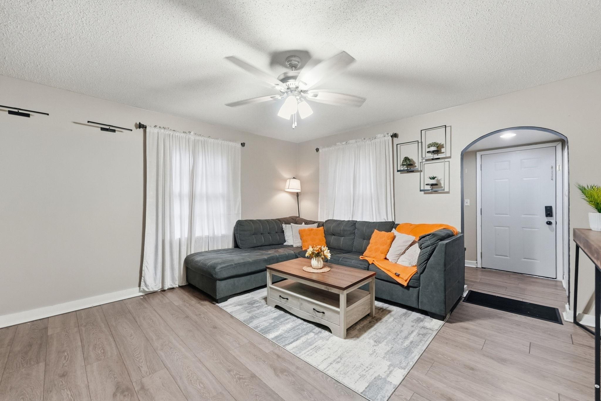 1945 single family home for sale at 115 Todd Street S in Long Prairie, MN — 3 bed, 1 bath (photo 4 of 25)