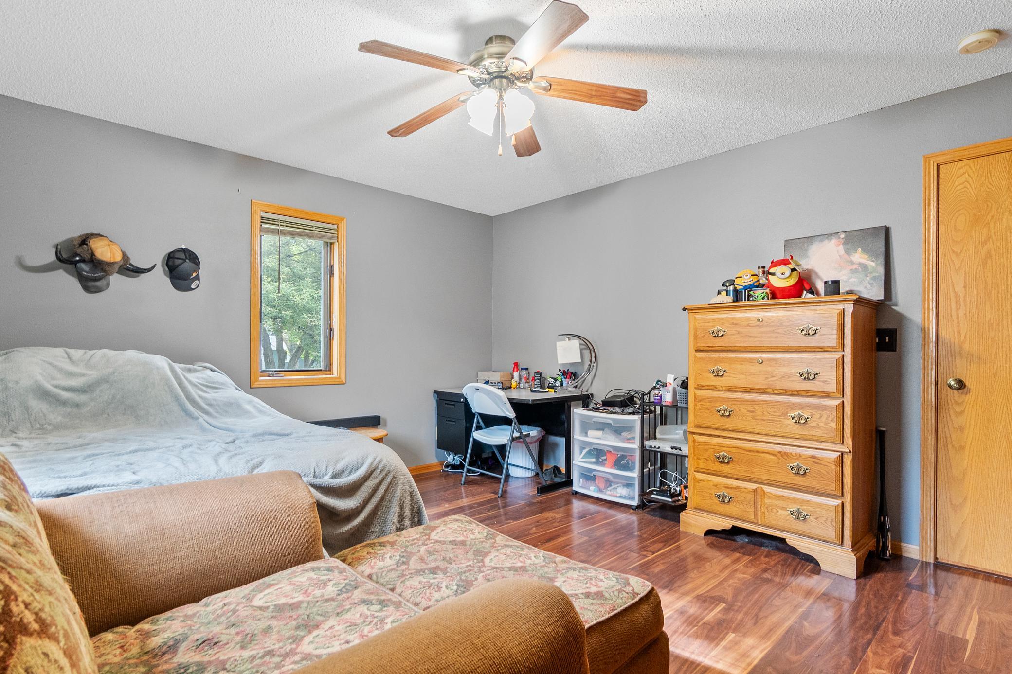 1996 single family home for sale at 901 Geneva Drive in Alexandria, MN — 4 bed, 3 bath (photo 30 of 67)