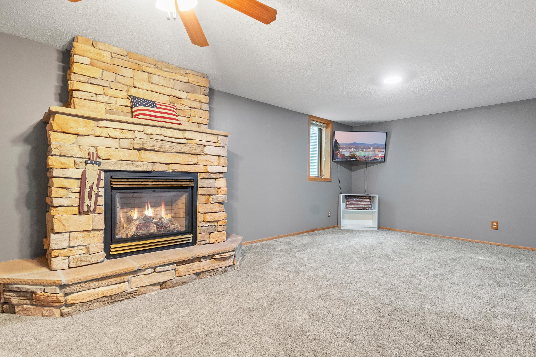 1996 single family home for sale at 901 Geneva Drive in Alexandria, MN — 4 bed, 3 bath (photo 35 of 67)