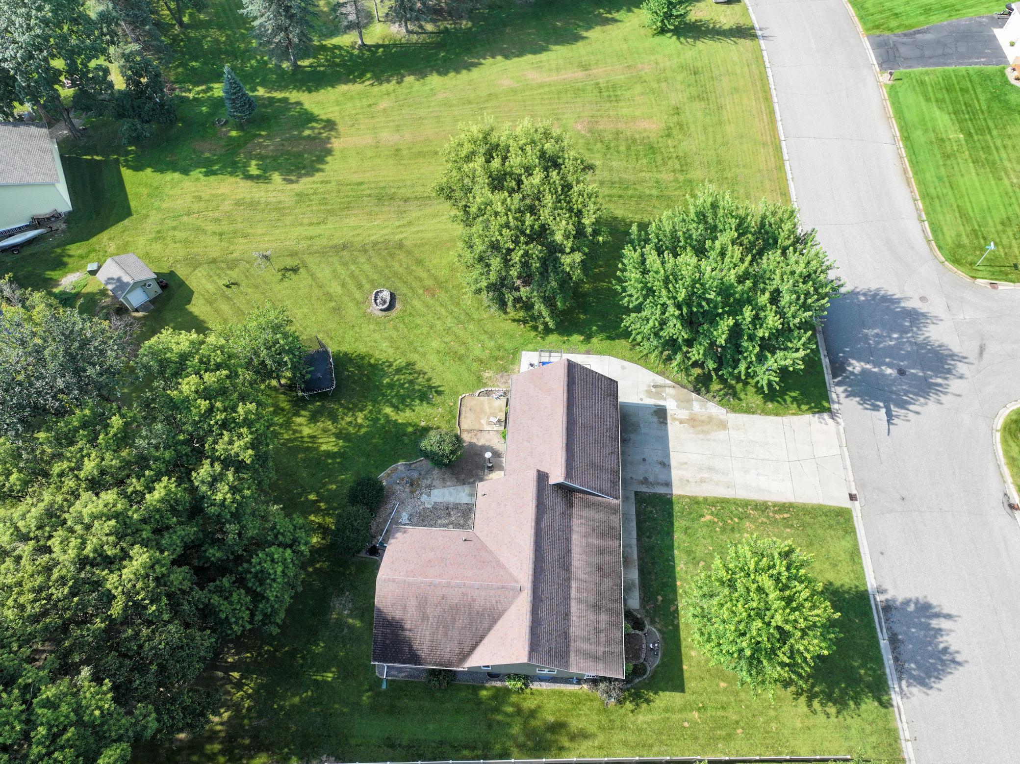 1996 single family home for sale at 901 Geneva Drive in Alexandria, MN — 4 bed, 3 bath (photo 61 of 67)
