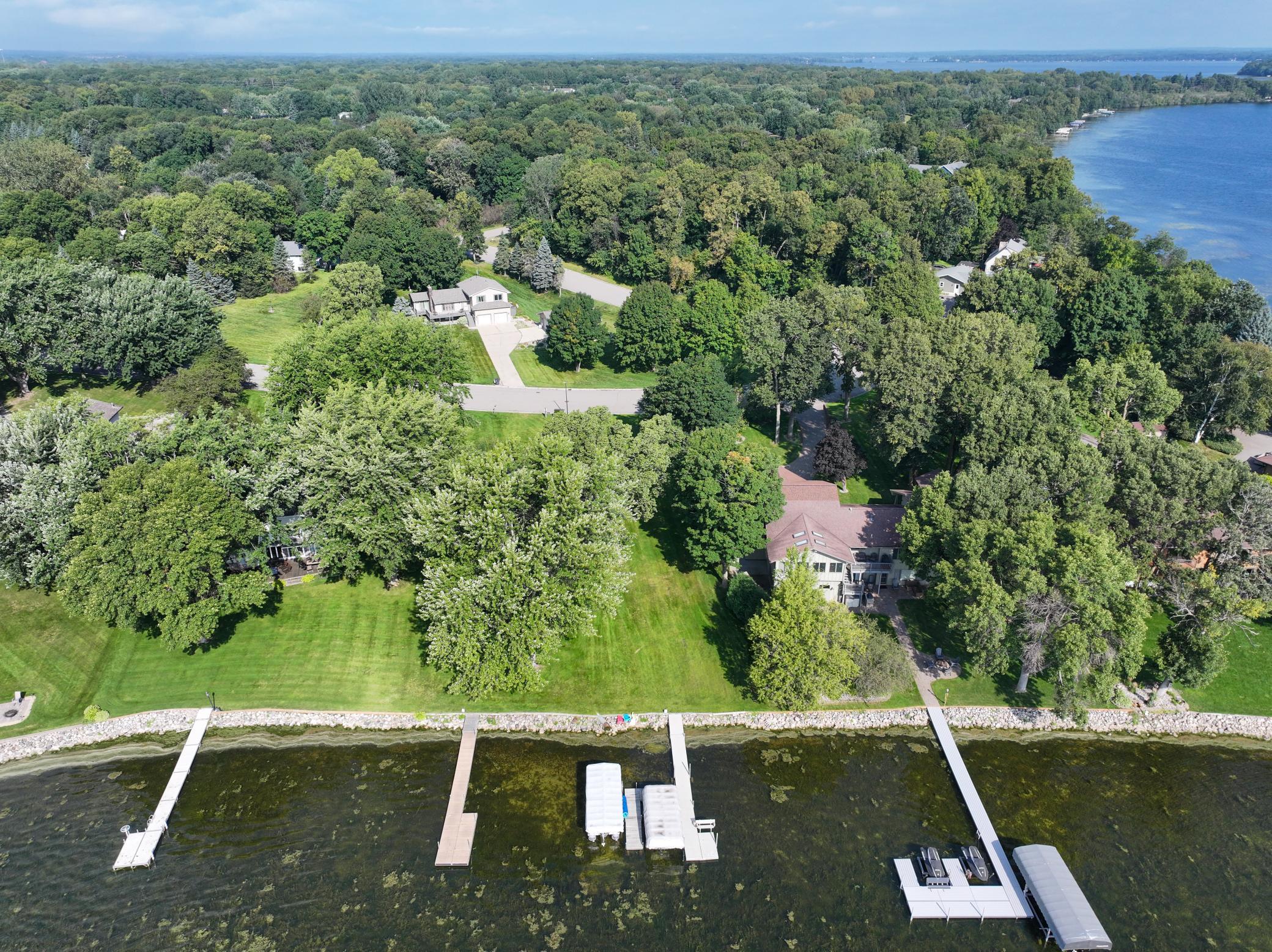 1996 single family home for sale at 901 Geneva Drive in Alexandria, MN — 4 bed, 3 bath (photo 66 of 67)