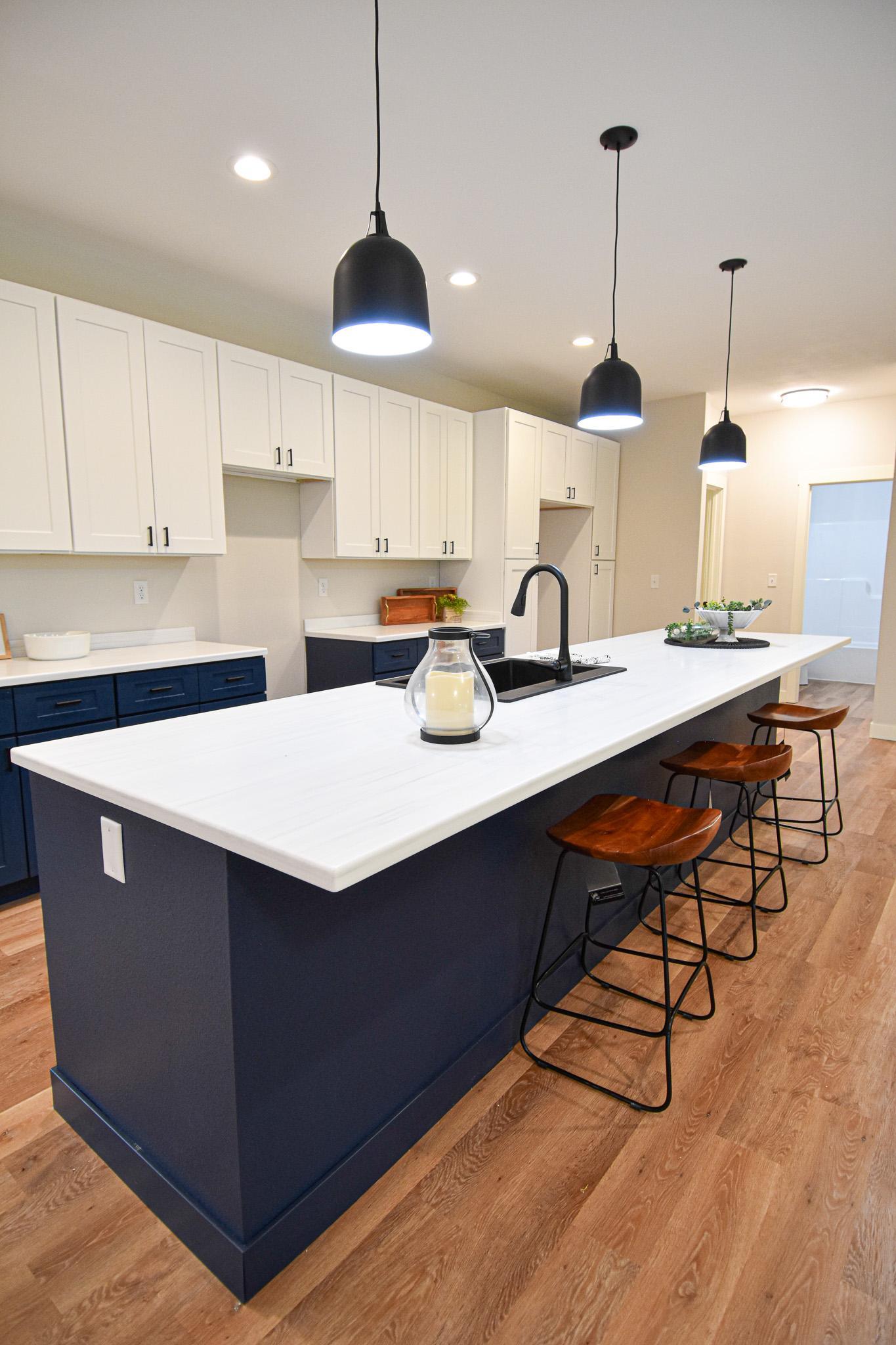 2023 single family home for sale at 4331 State Hwy 11 in Karlstad, MN — 3 bed, 2 bath (photo 12 of 60)