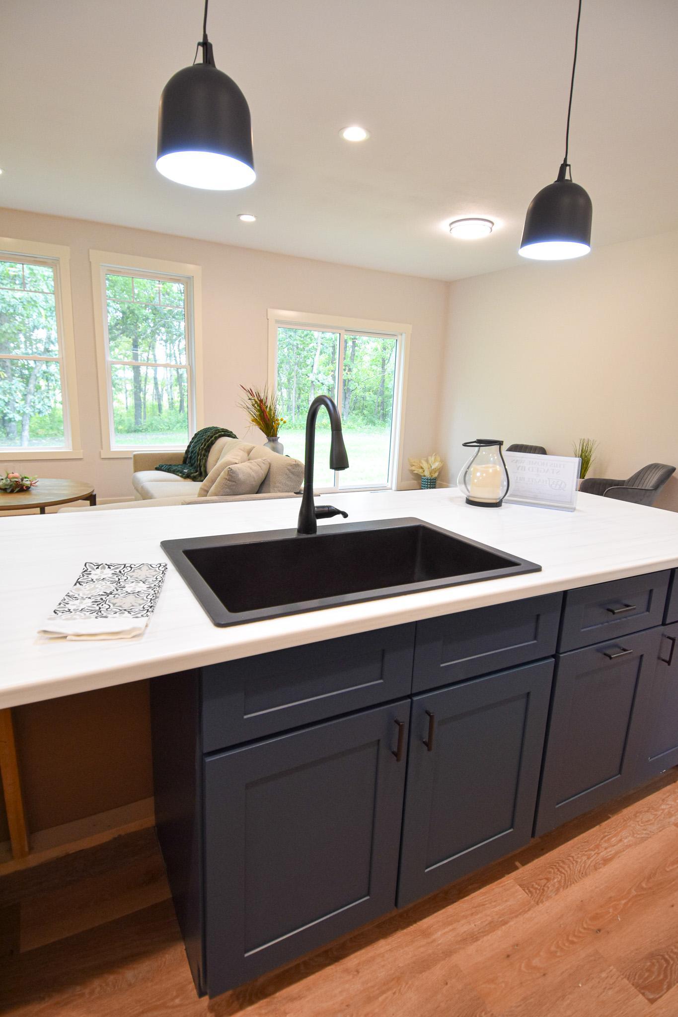 2023 single family home for sale at 4331 State Hwy 11 in Karlstad, MN — 3 bed, 2 bath (photo 19 of 60)