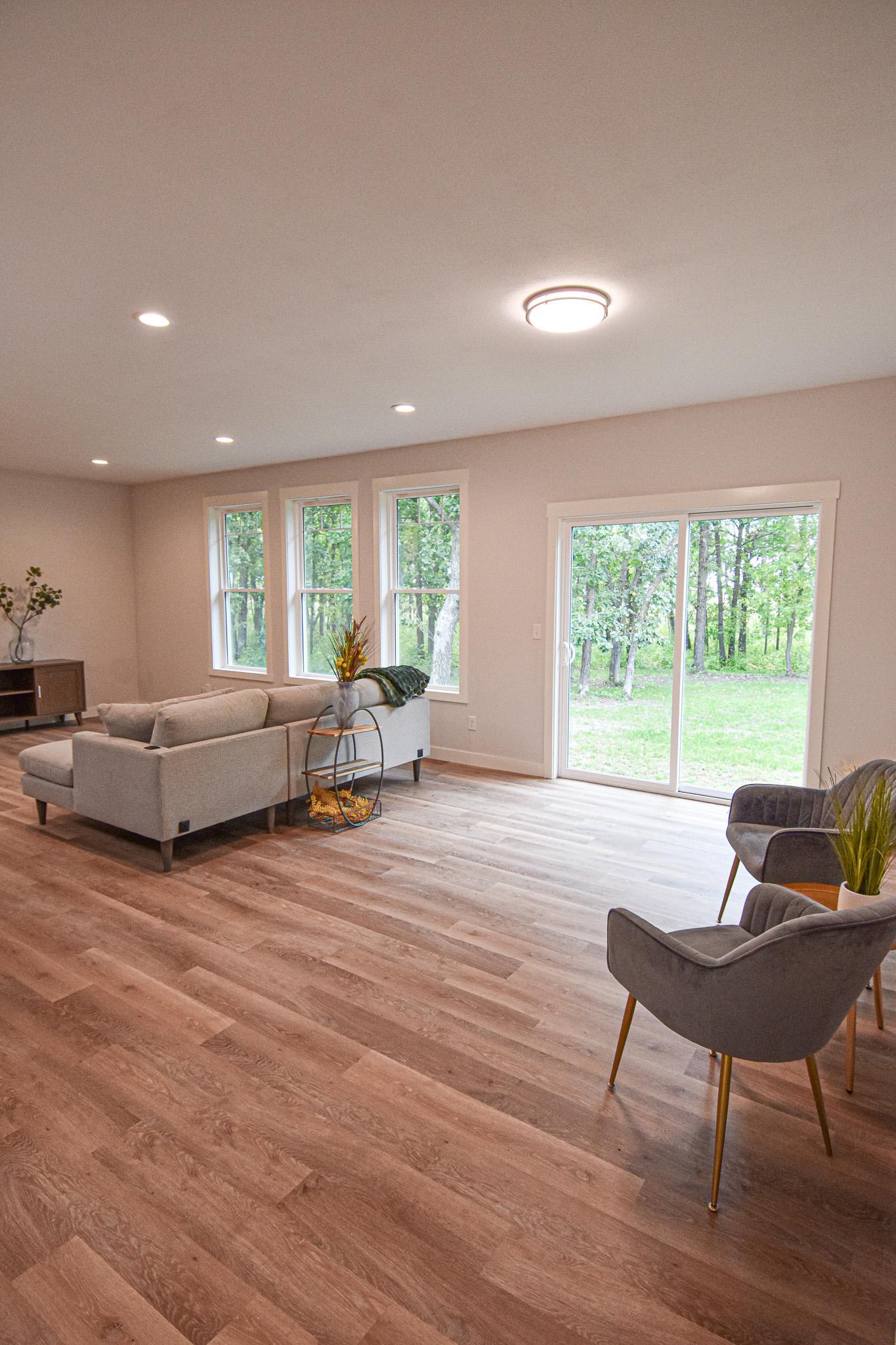 2023 single family home for sale at 4331 State Hwy 11 in Karlstad, MN — 3 bed, 2 bath (photo 33 of 60)
