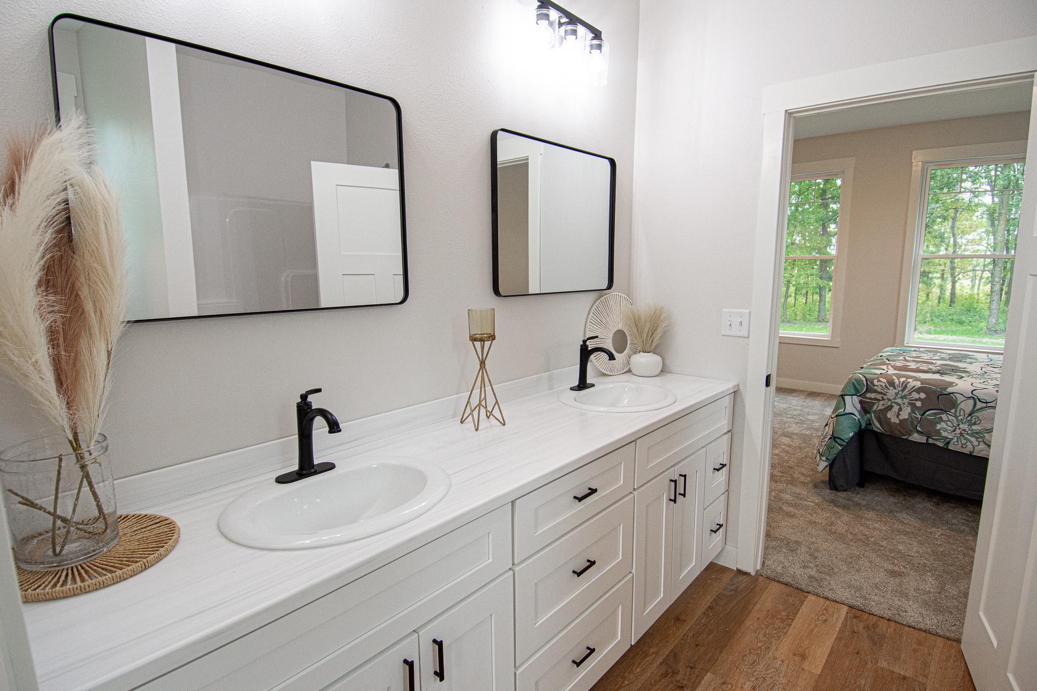 2023 single family home for sale at 4331 State Hwy 11 in Karlstad, MN — 3 bed, 2 bath (photo 38 of 60)
