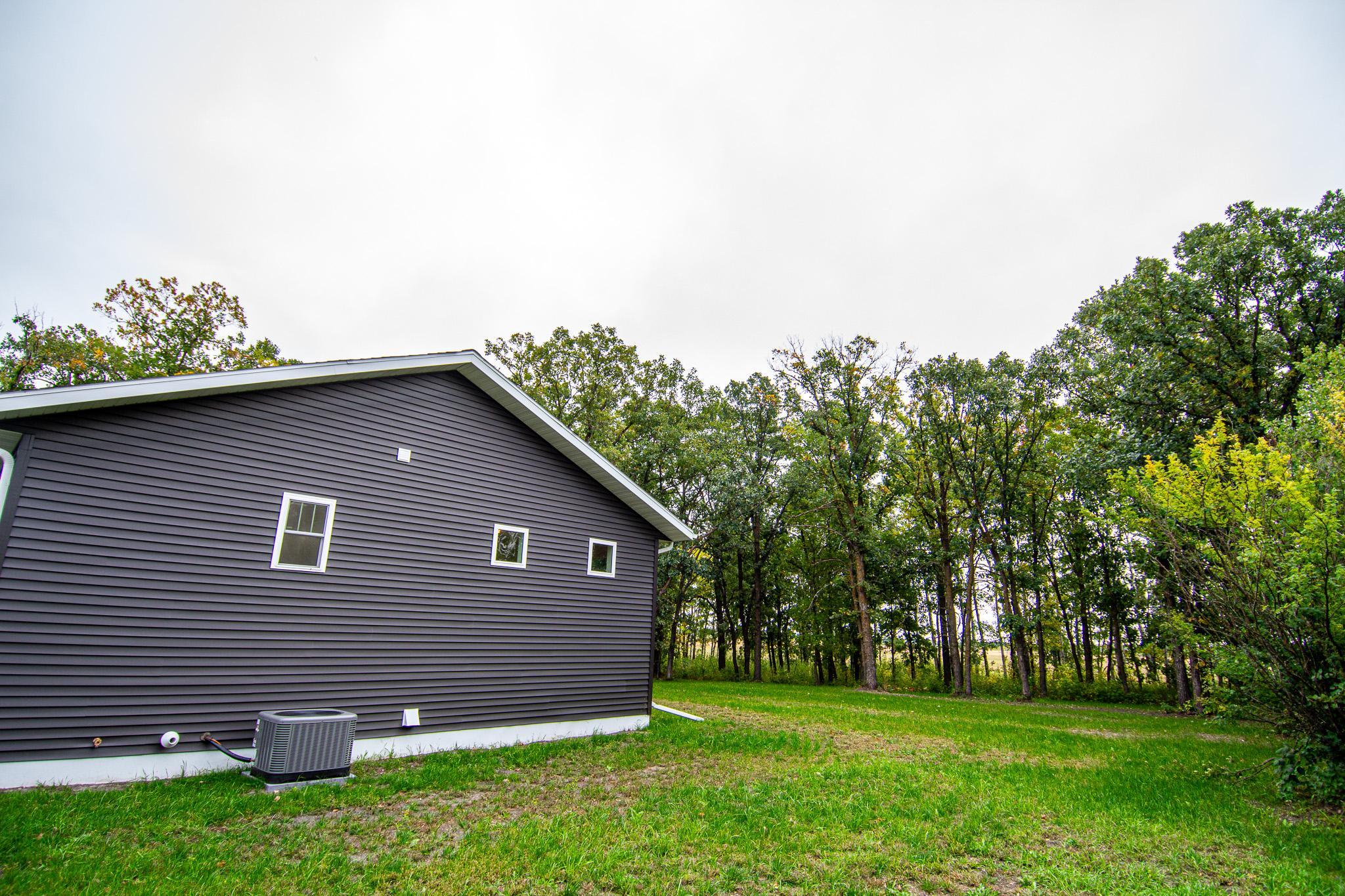 2023 single family home for sale at 4331 State Hwy 11 in Karlstad, MN — 3 bed, 2 bath (photo 55 of 60)