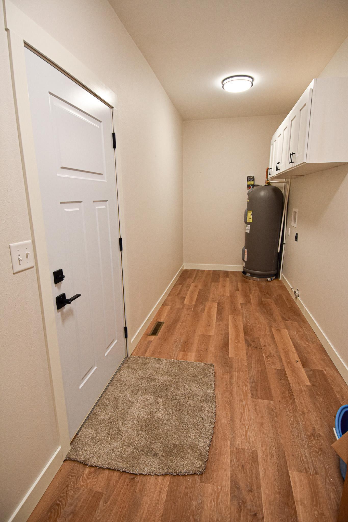 2023 single family home for sale at 4331 State Hwy 11 in Karlstad, MN — 3 bed, 2 bath (photo 8 of 60)